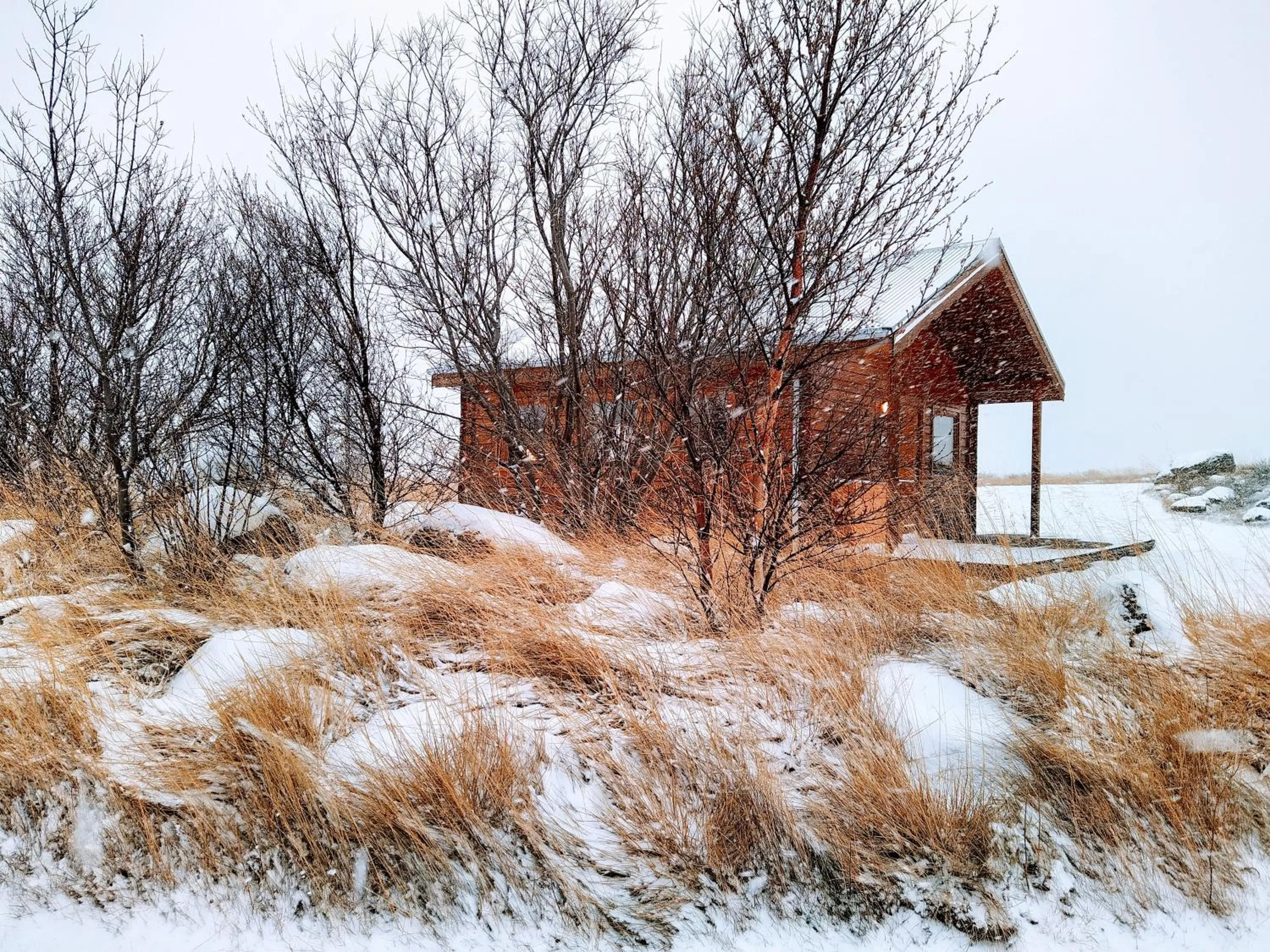 Photo of the whole room in Hestasport Cottages