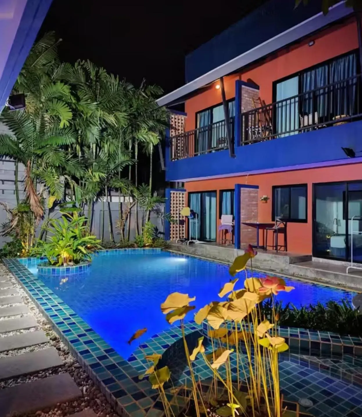 Garden view in Kraam Silhouette Hotel and Cafe Phuket- Chalong pier Hotel