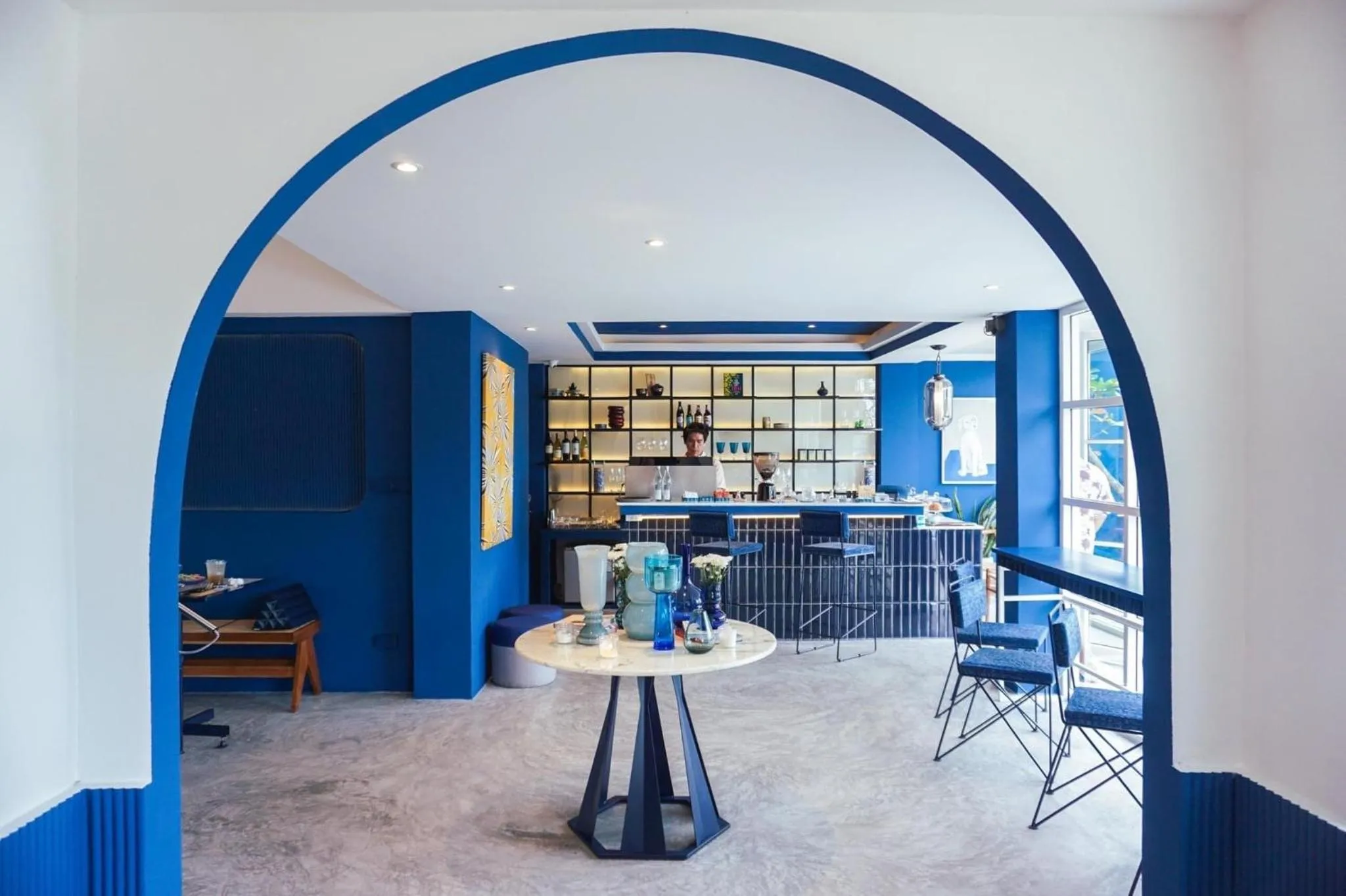 Property building in Kraam Silhouette Hotel and Cafe Phuket- Chalong pier Hotel