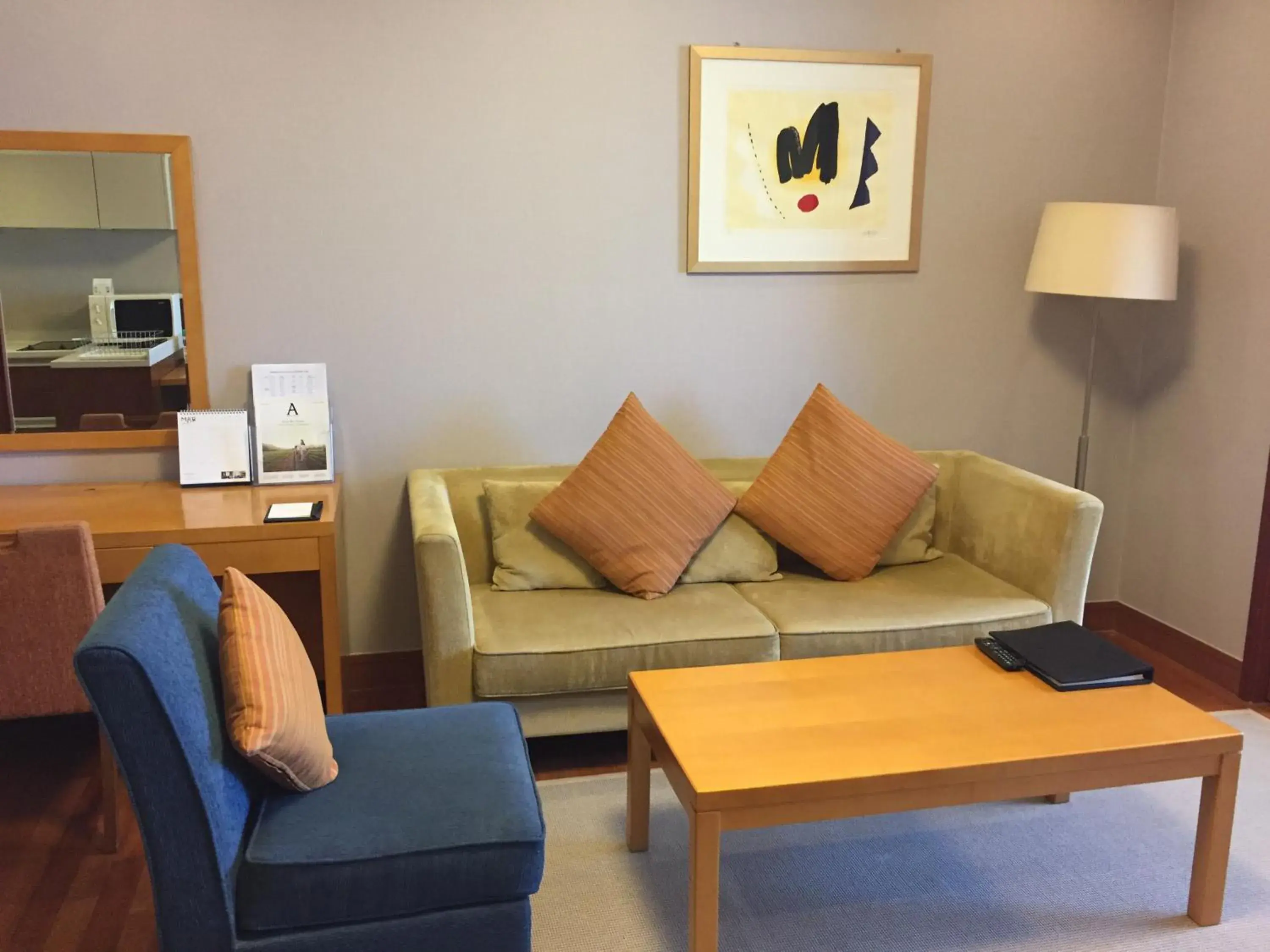 Deluxe One-Bedroom Suite in Somerset Palace Seoul Deluxe One-Bedroom Suite in Somerset Palace Seoul