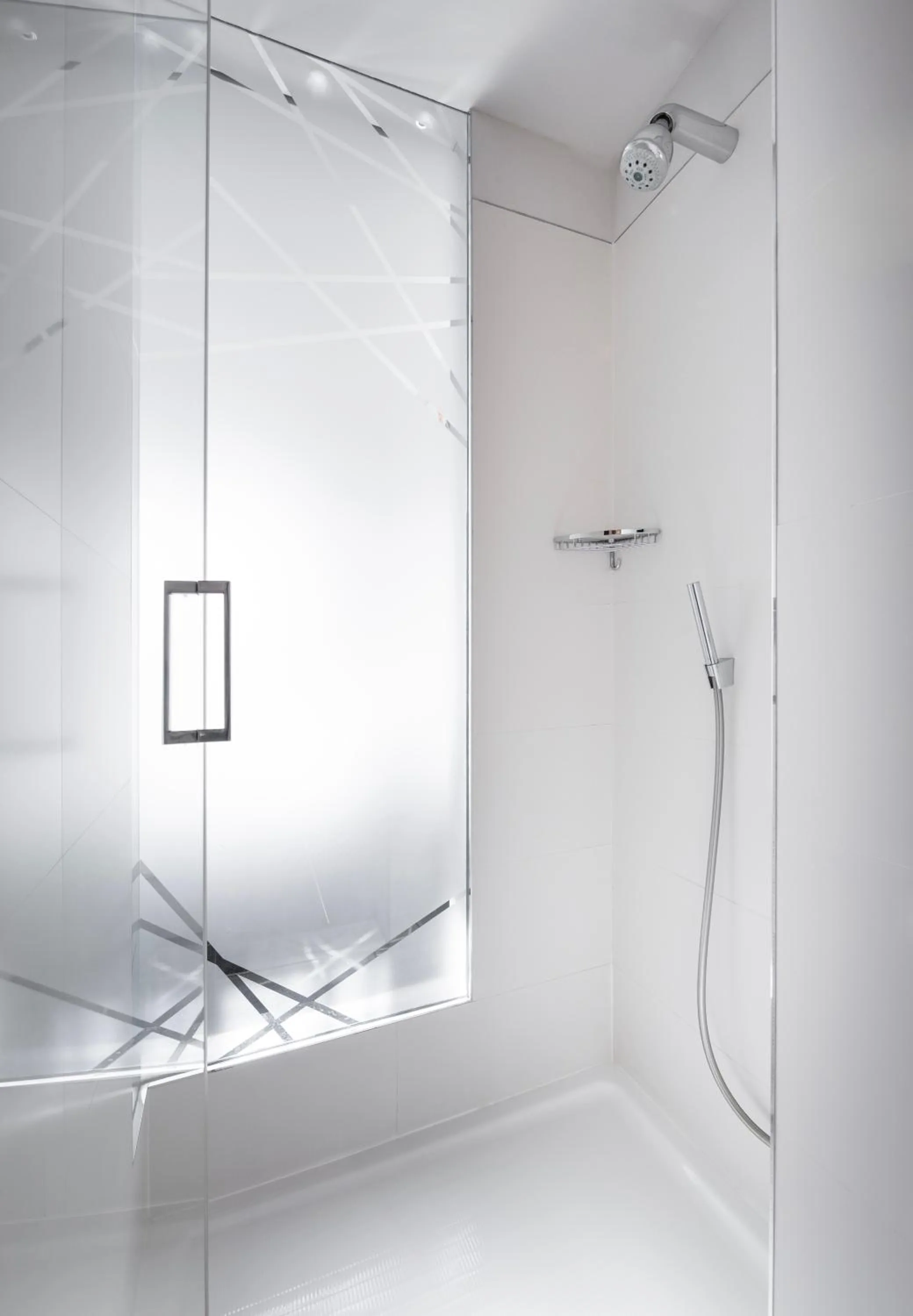 Shower in Nobel Zira Hotel