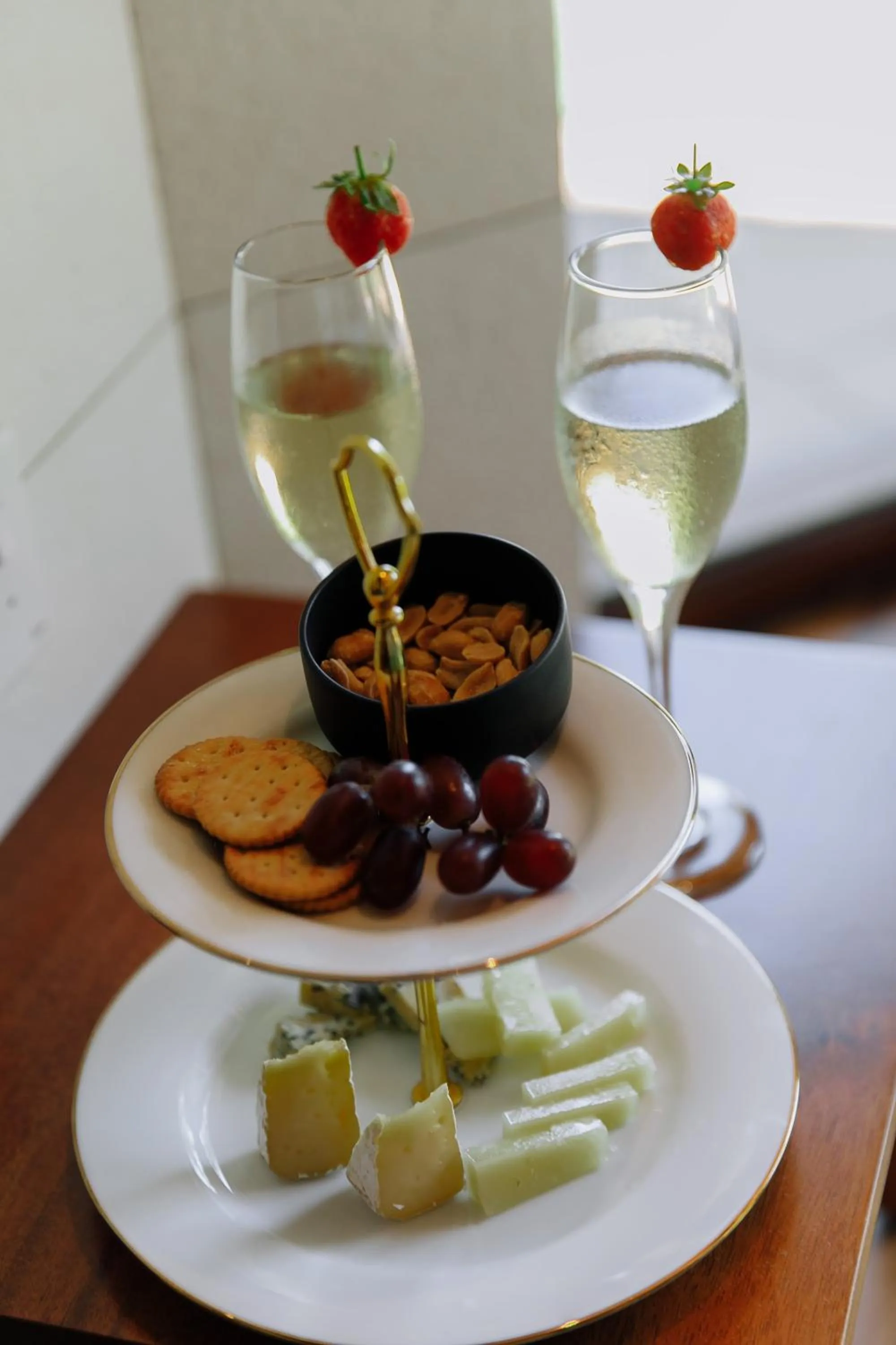 Food and drinks in The Bellwood Manor