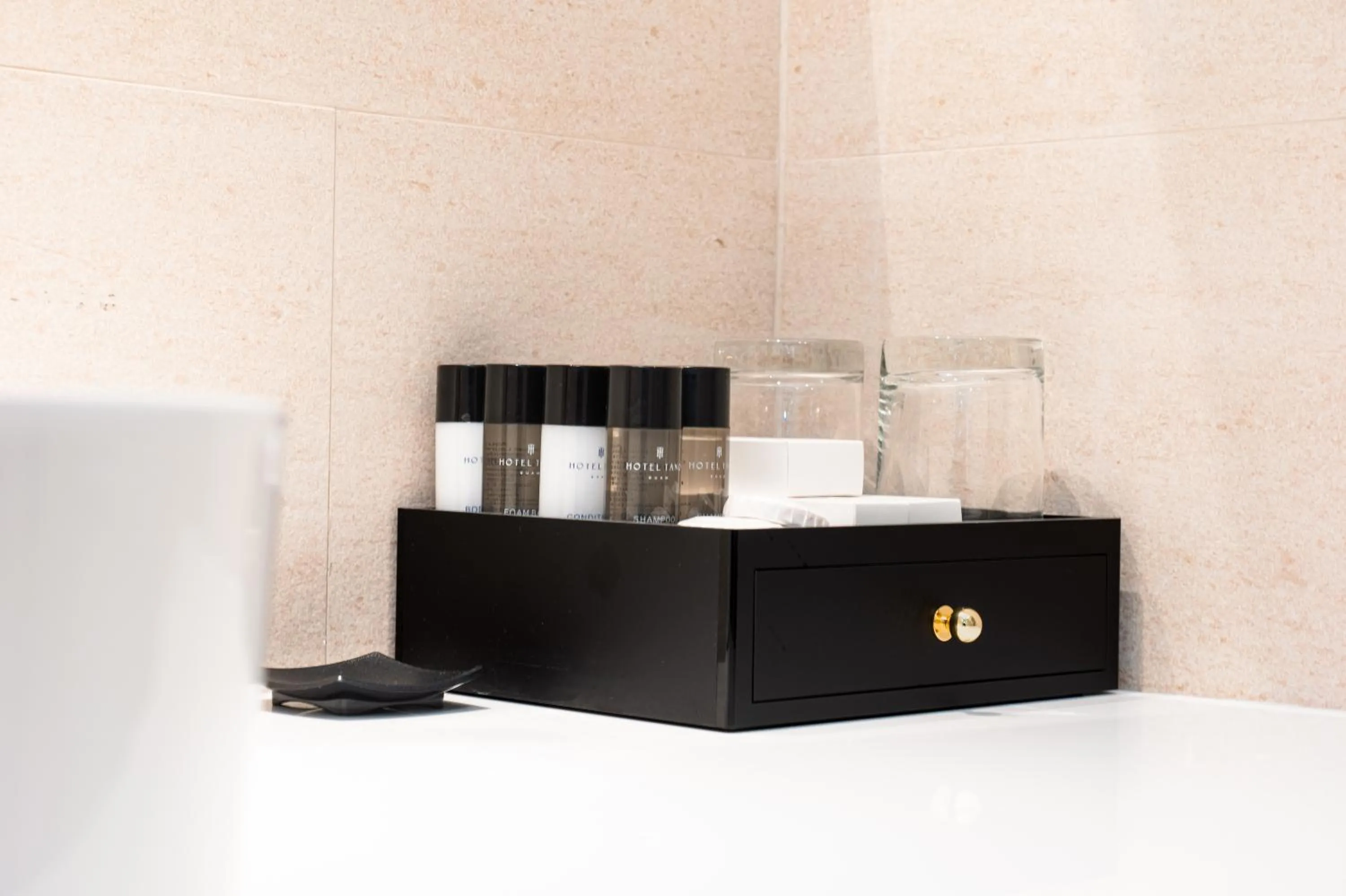 Bathroom in Hotel Tano Guam