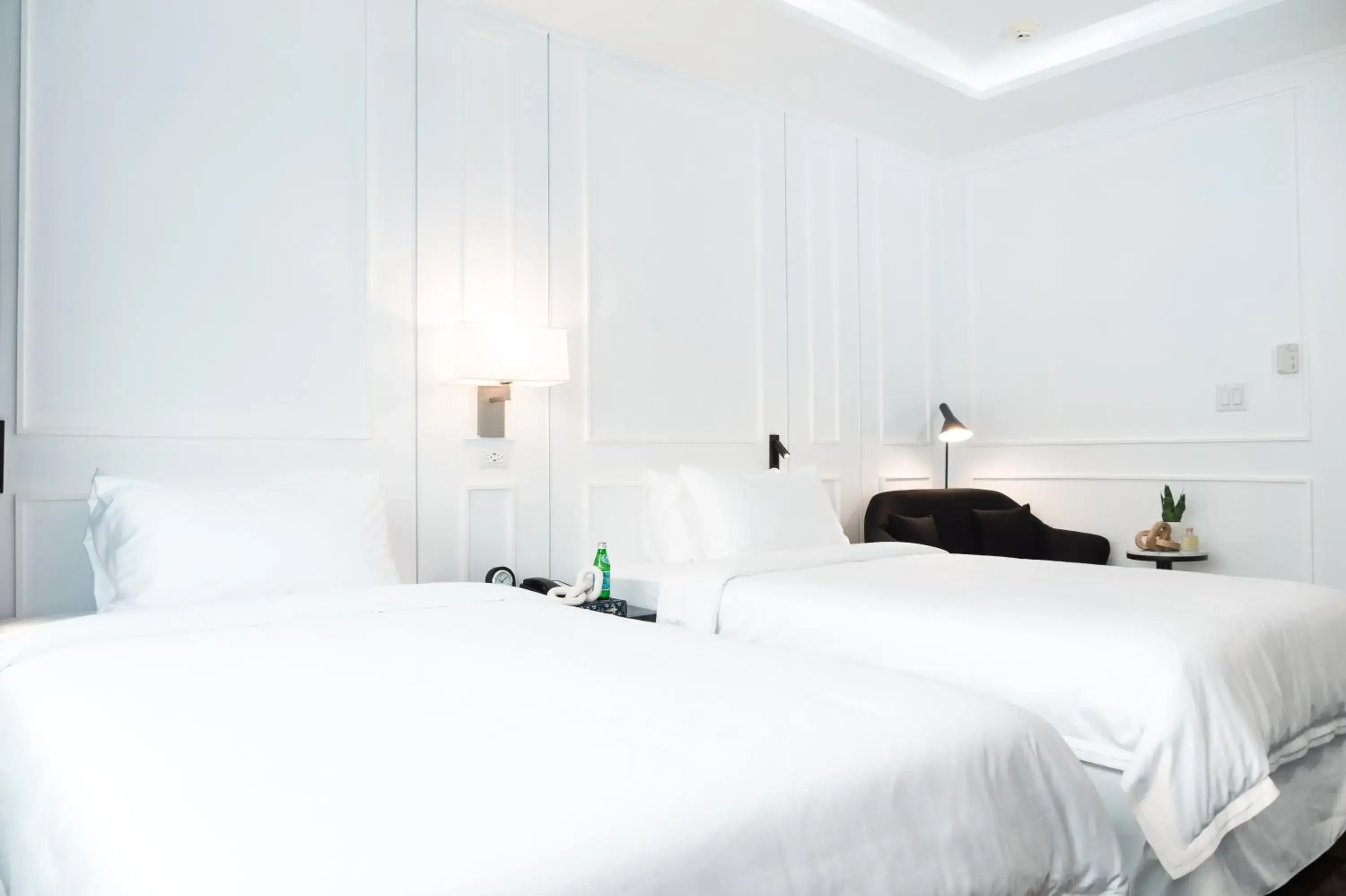 Deluxe Twin Room in Hotel Tano Guam Deluxe Twin Room in Hotel Tano Guam