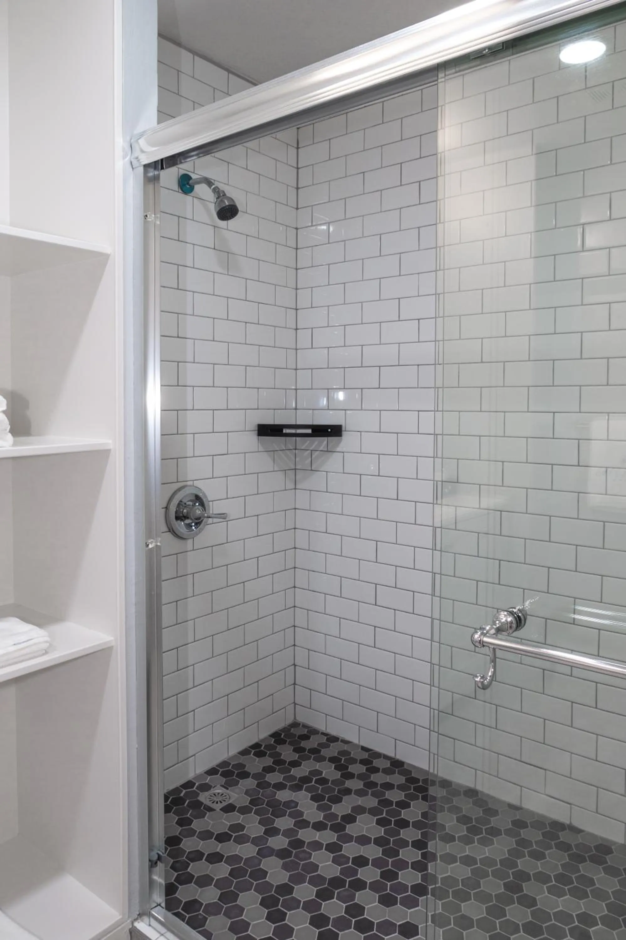 Shower in Hotel Tano Guam