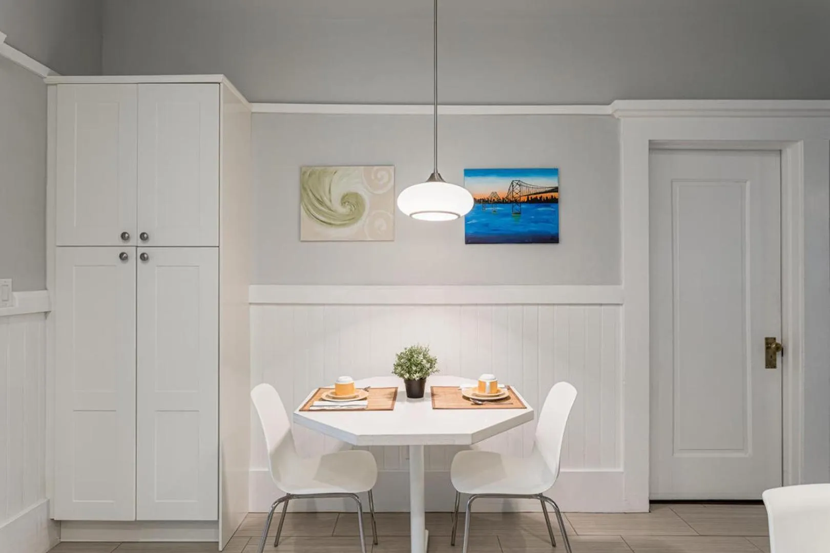 Breakfast in Family Laundry & Spa