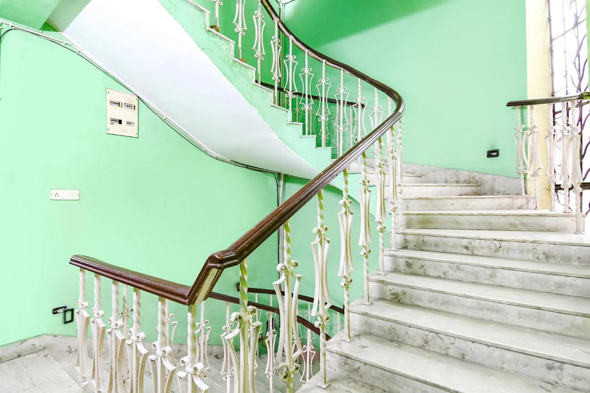 Lobby or reception in FabExpress Karunamoyee Regency