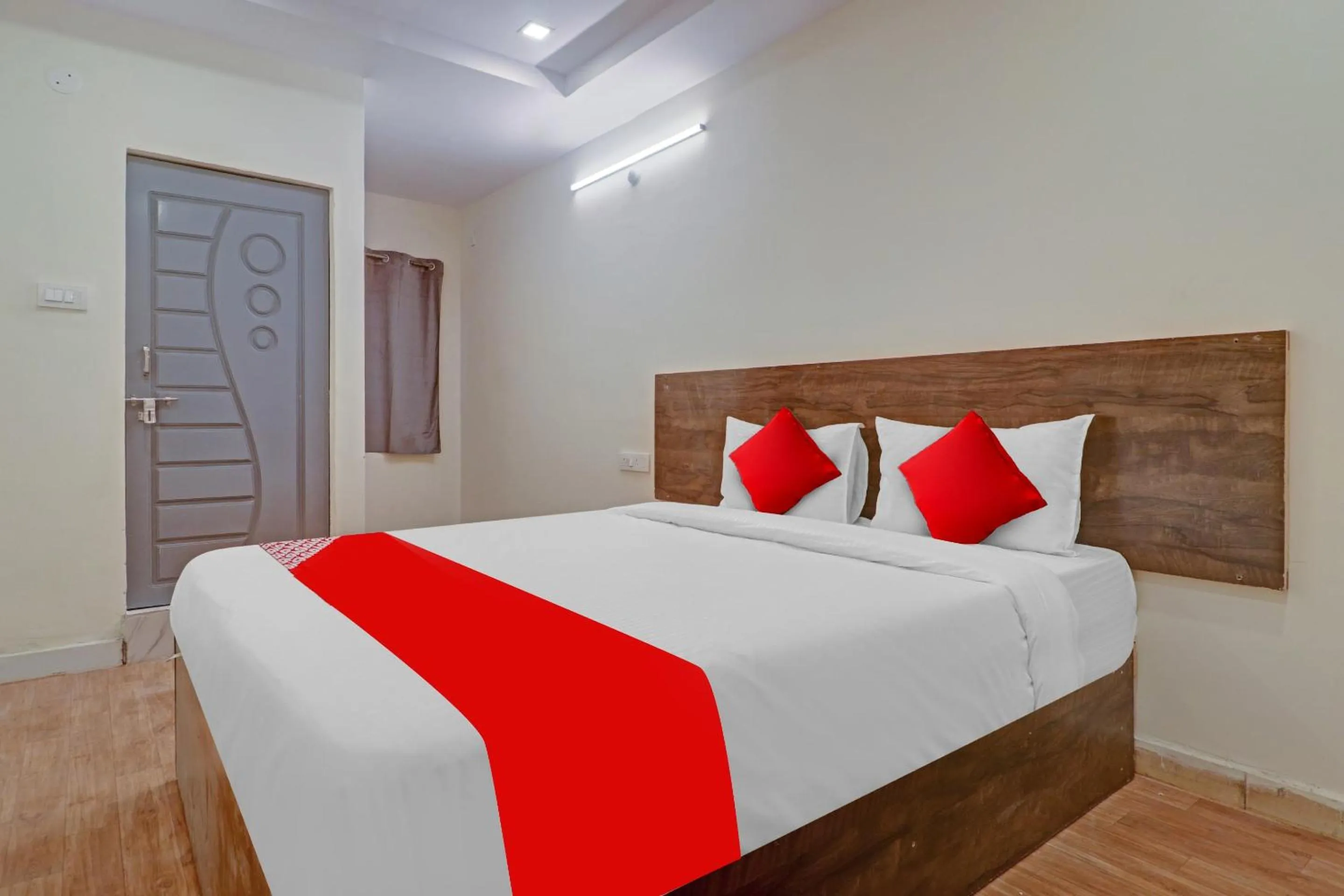 Bedroom, Bed in Hotel O R Square Bn Reddy