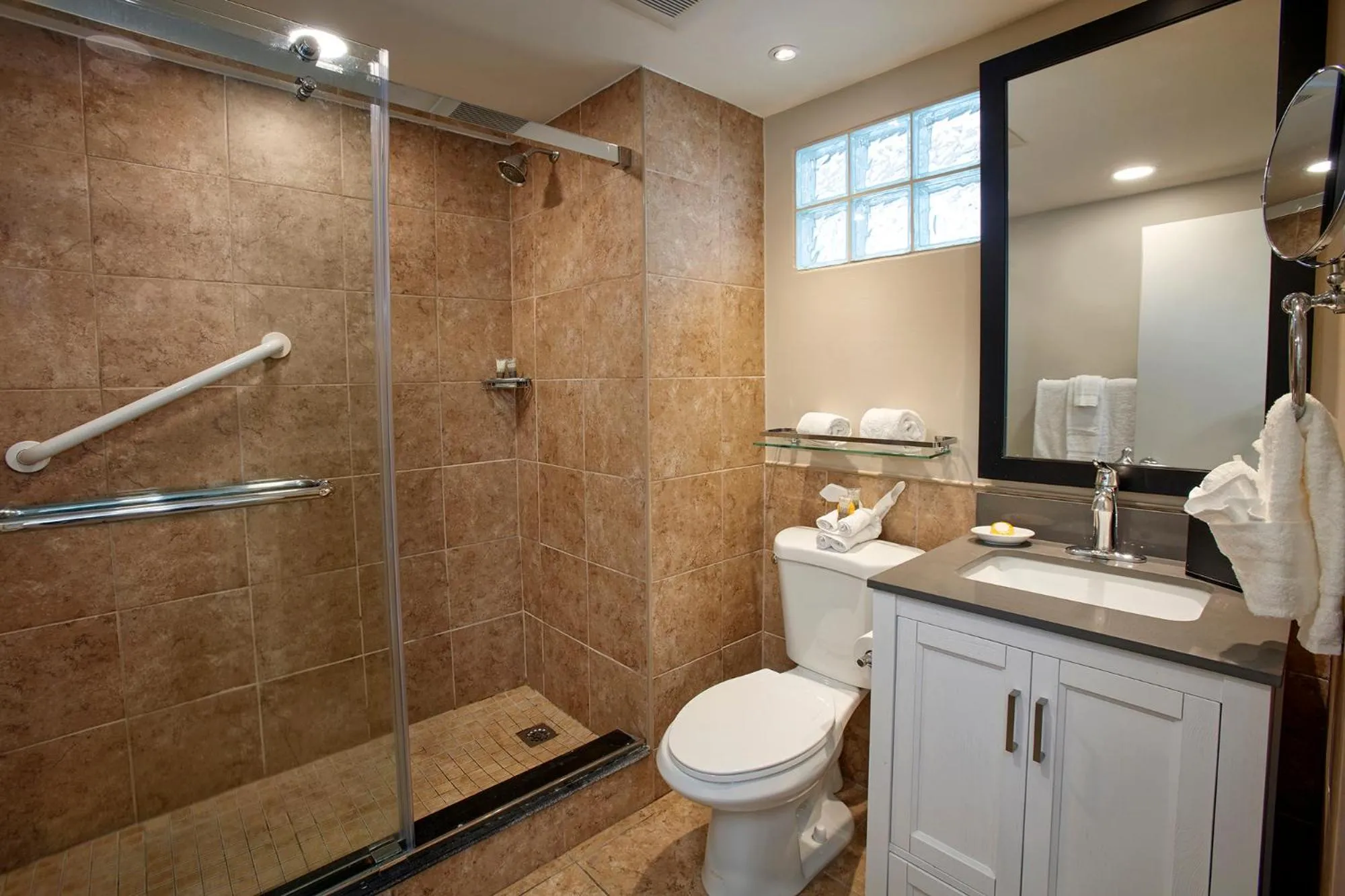 Bathroom in Divi Little Bay Beach Resort