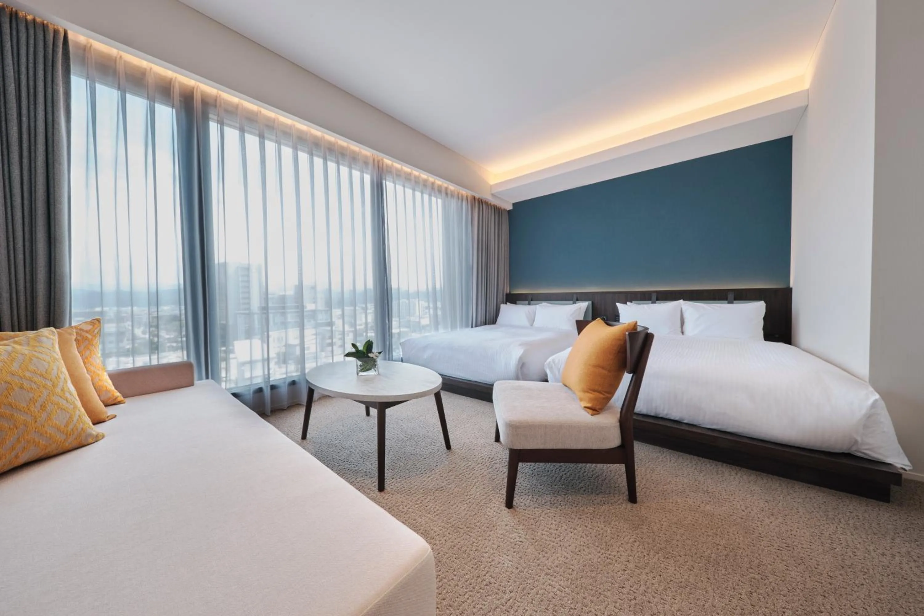 Photo of the whole room, Bed in FAV HOTEL HIDATAKAYAMA EAST