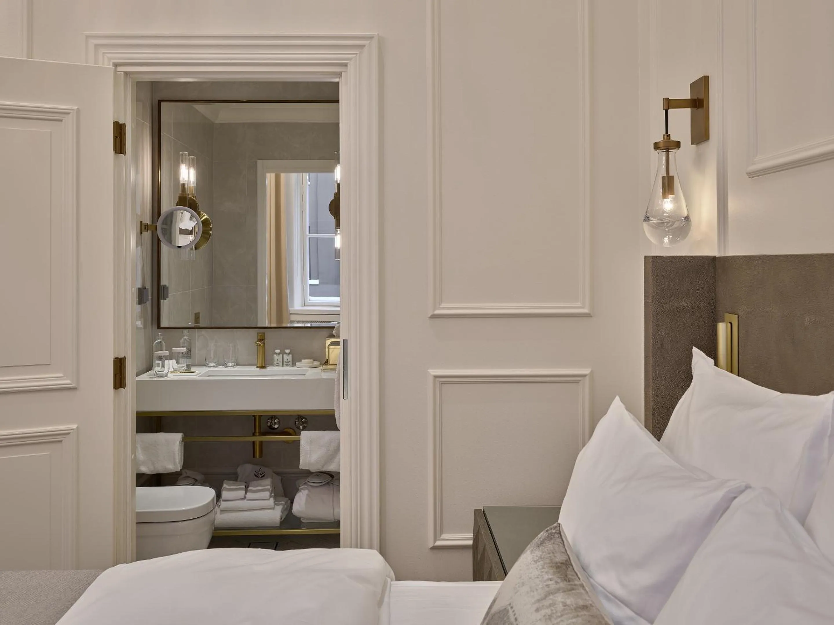 Bed in Waldorf Astoria Helsinki