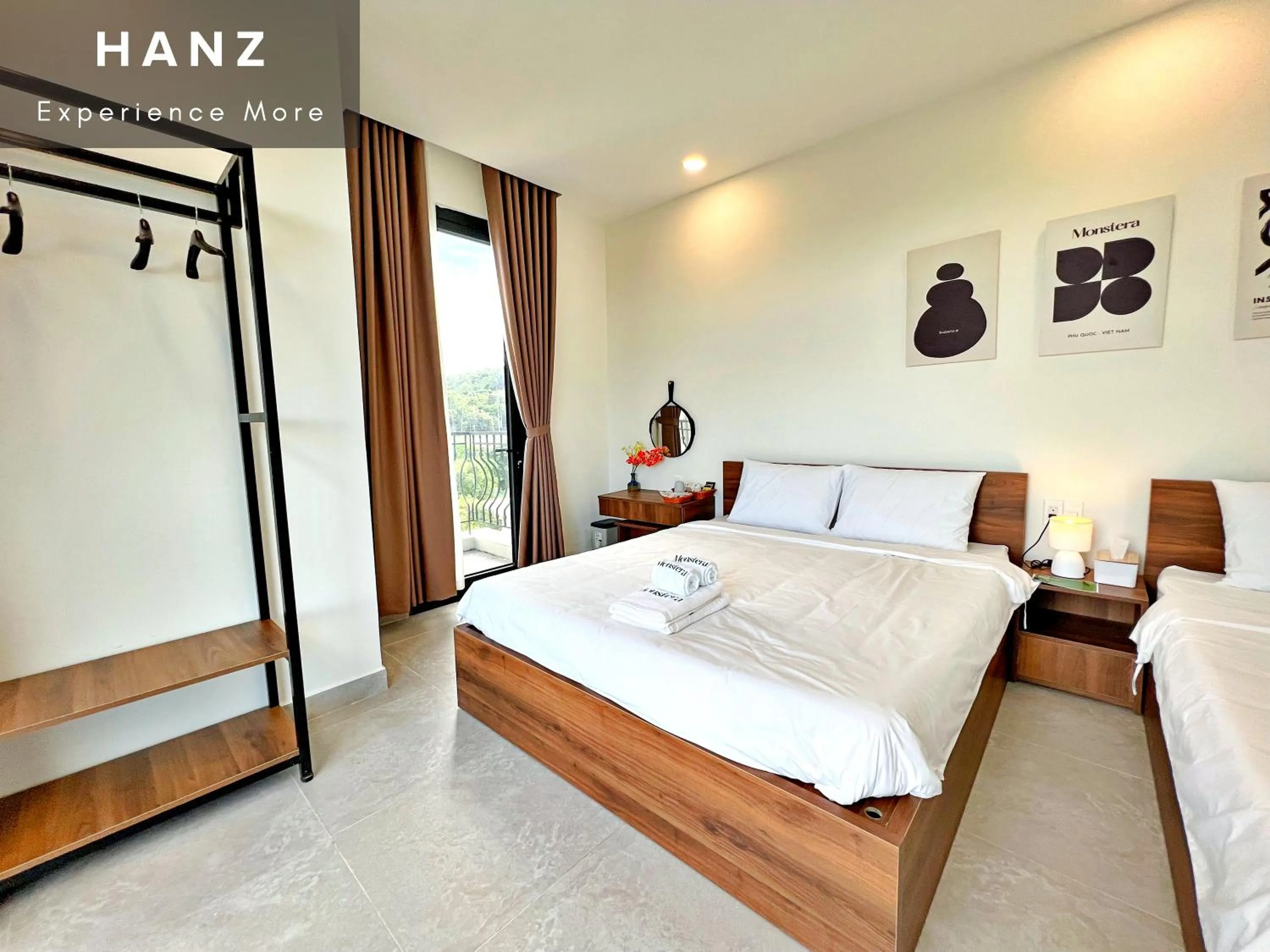 Bed in HANZ TM01 Monstera Grand Lago