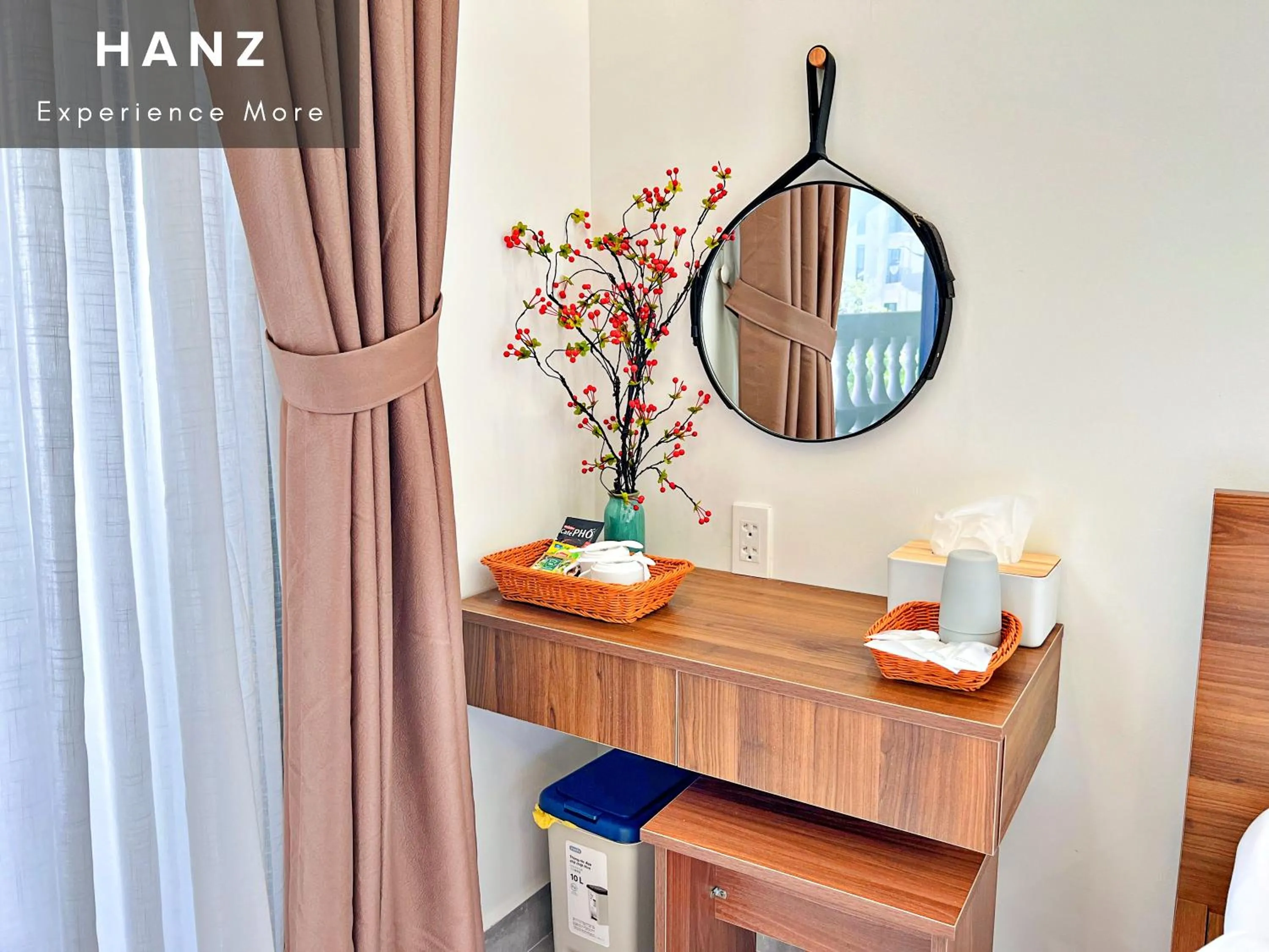 HANZ TM01 Monstera Grand Lago