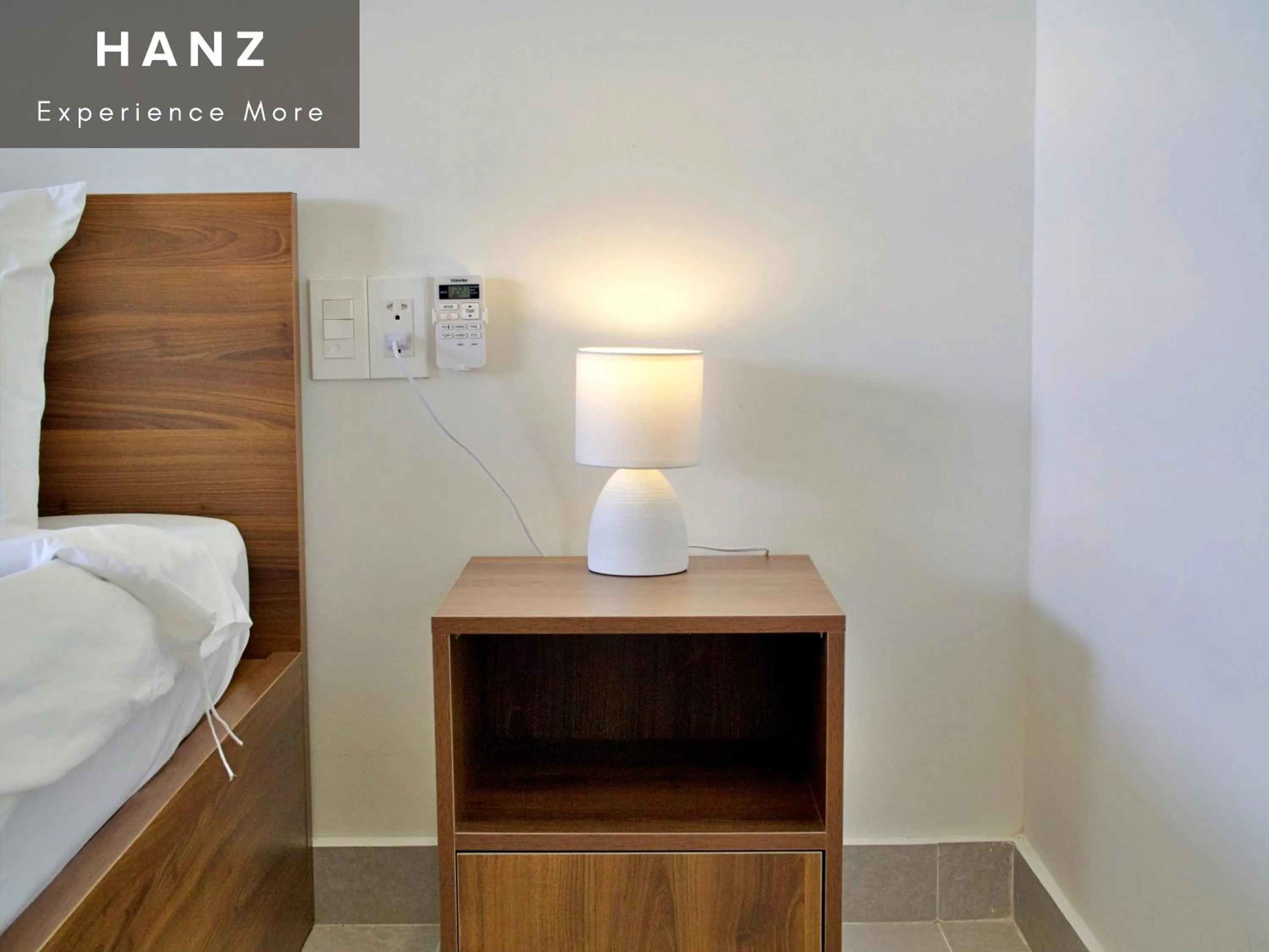 Bed in HANZ TM01 Monstera Grand Lago