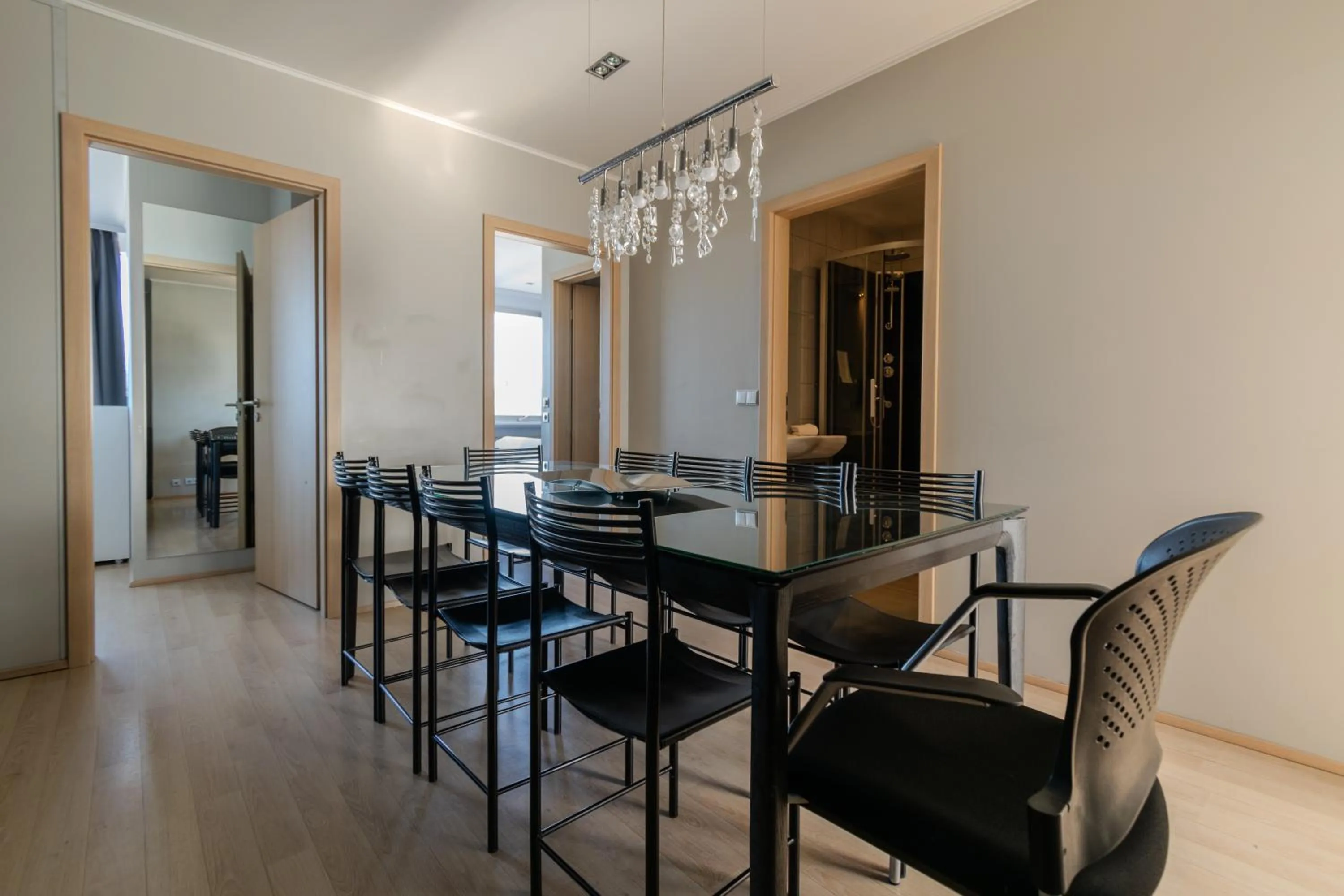 Dining area in Máni Apartments