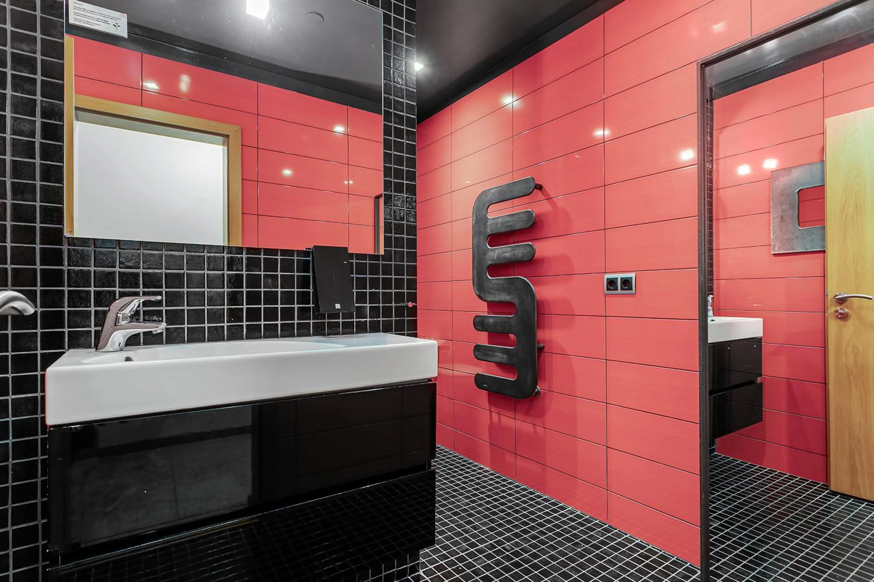 Bathroom in Máni Apartments