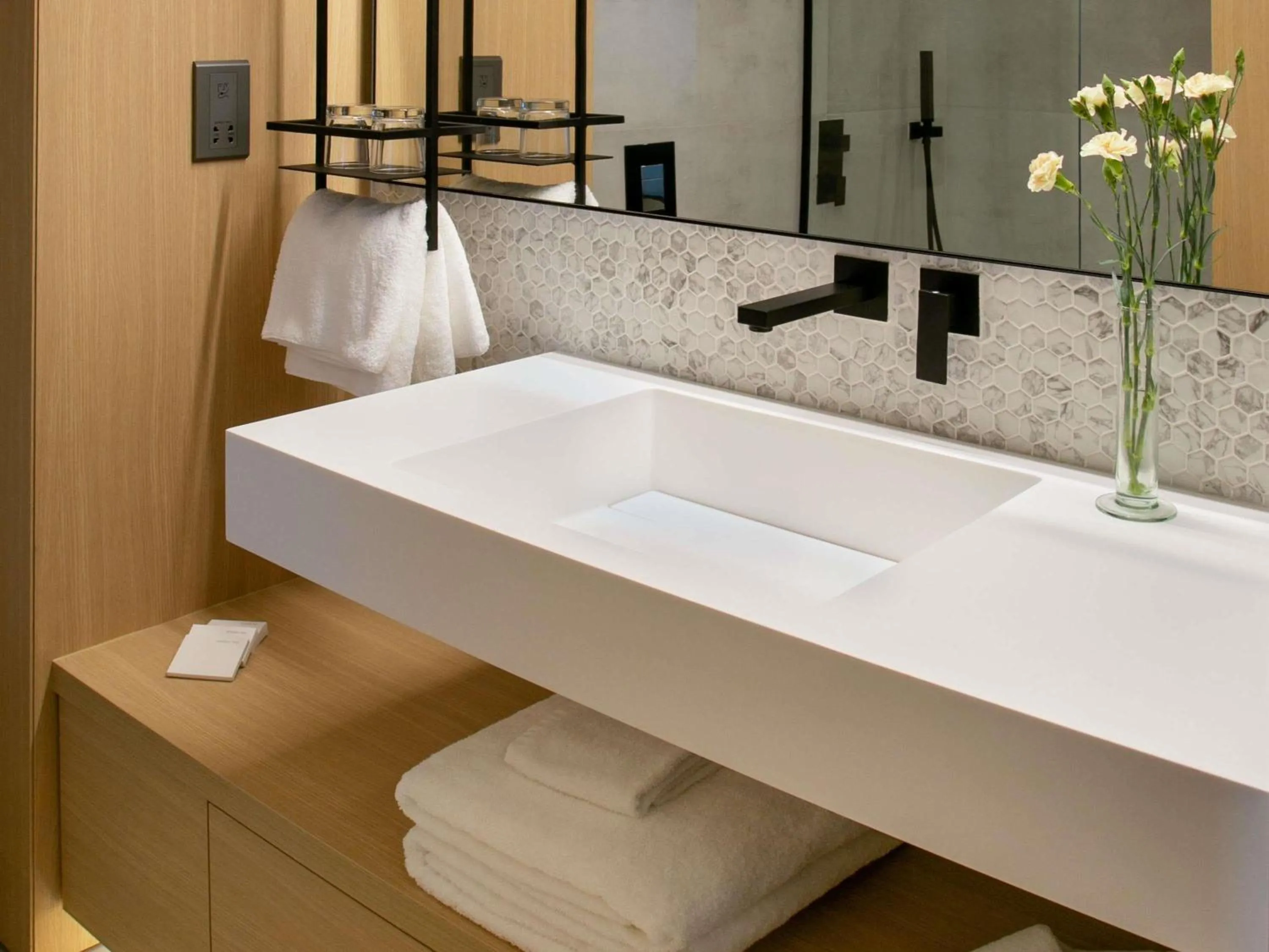 Bedroom in Mercure Larnaca Beach Resort