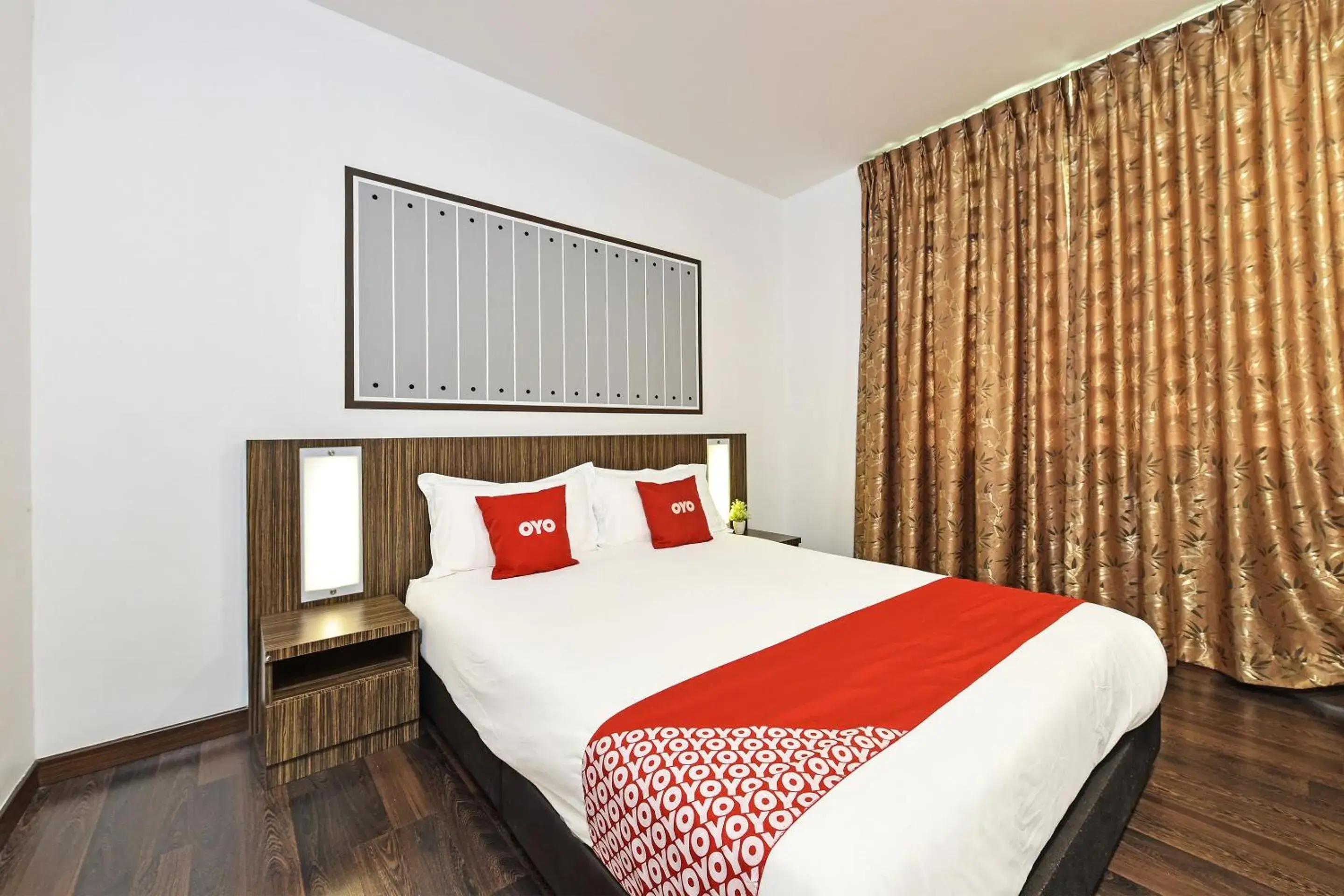 Deluxe Double Room in 4S Hotel Deluxe Double Room in 4S Hotel