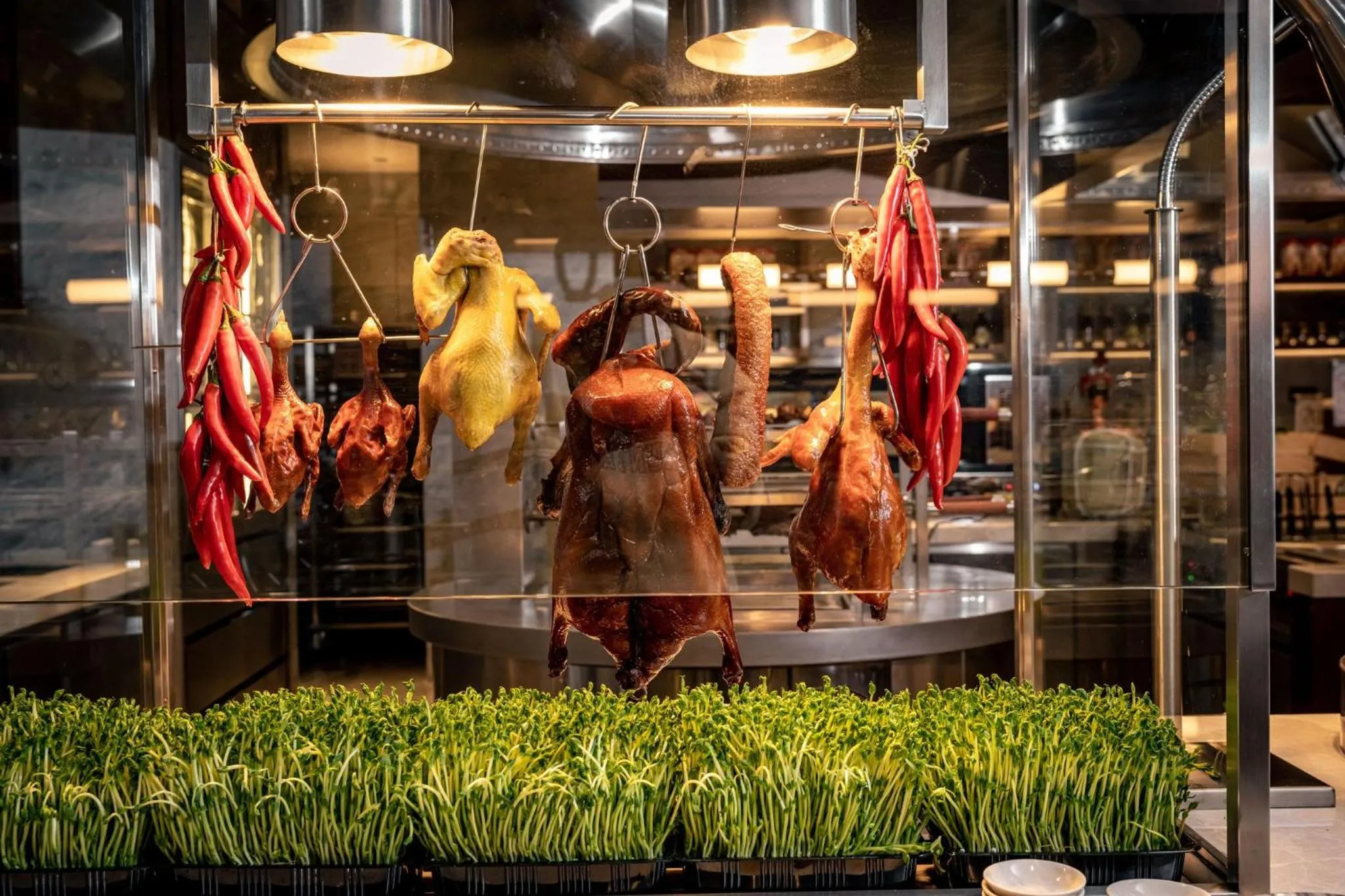 Restaurant/places to eat in Crowne Plaza Hangzhou Riverside by IHG