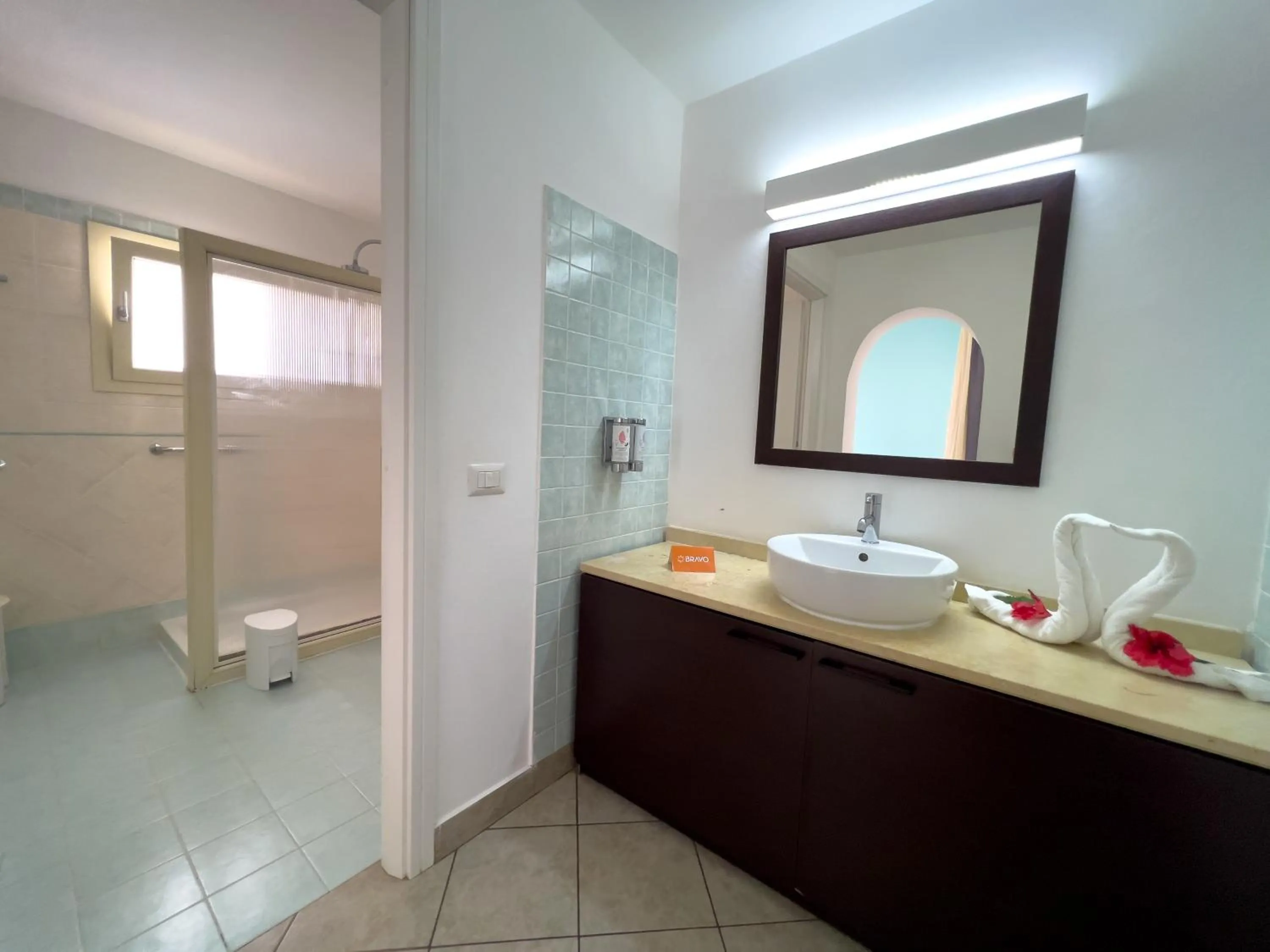 Bathroom in VOI Praia de Chaves Resort