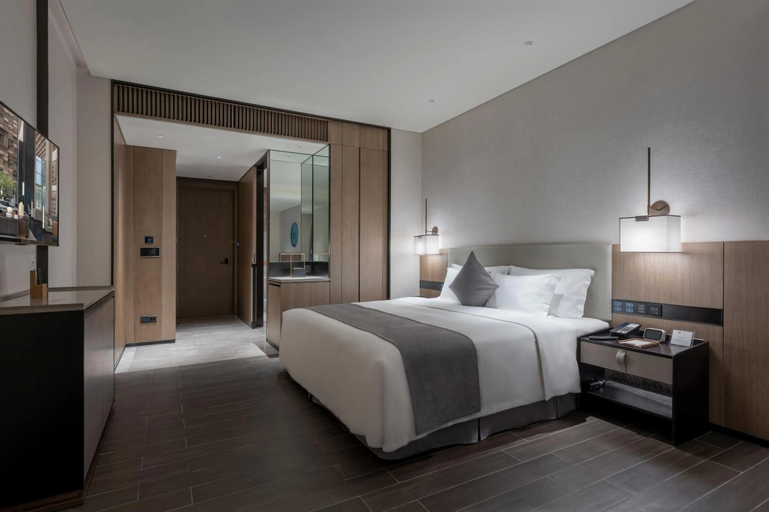 Photo of the whole room, Bed in Genpla Hotel, Shenzhen Qianhai