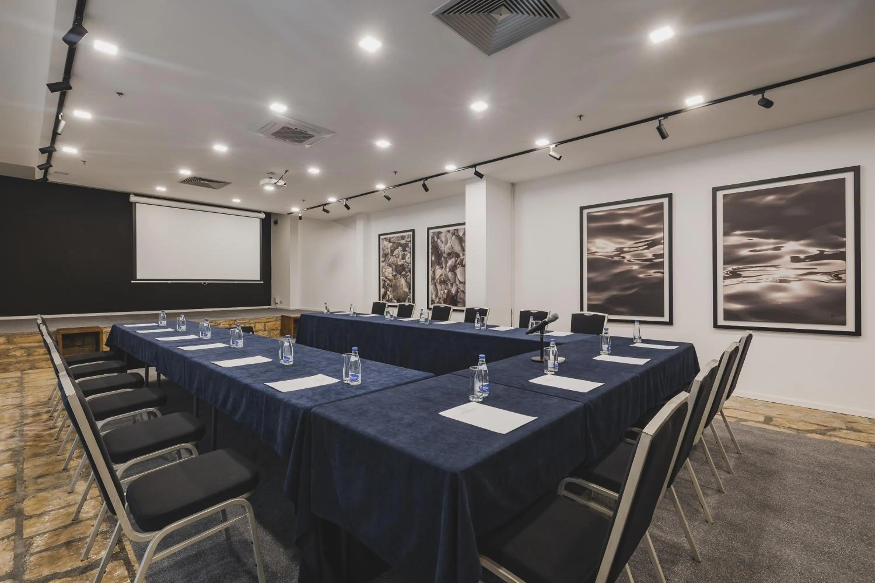 Meeting/conference room in Avala Resort & Villas