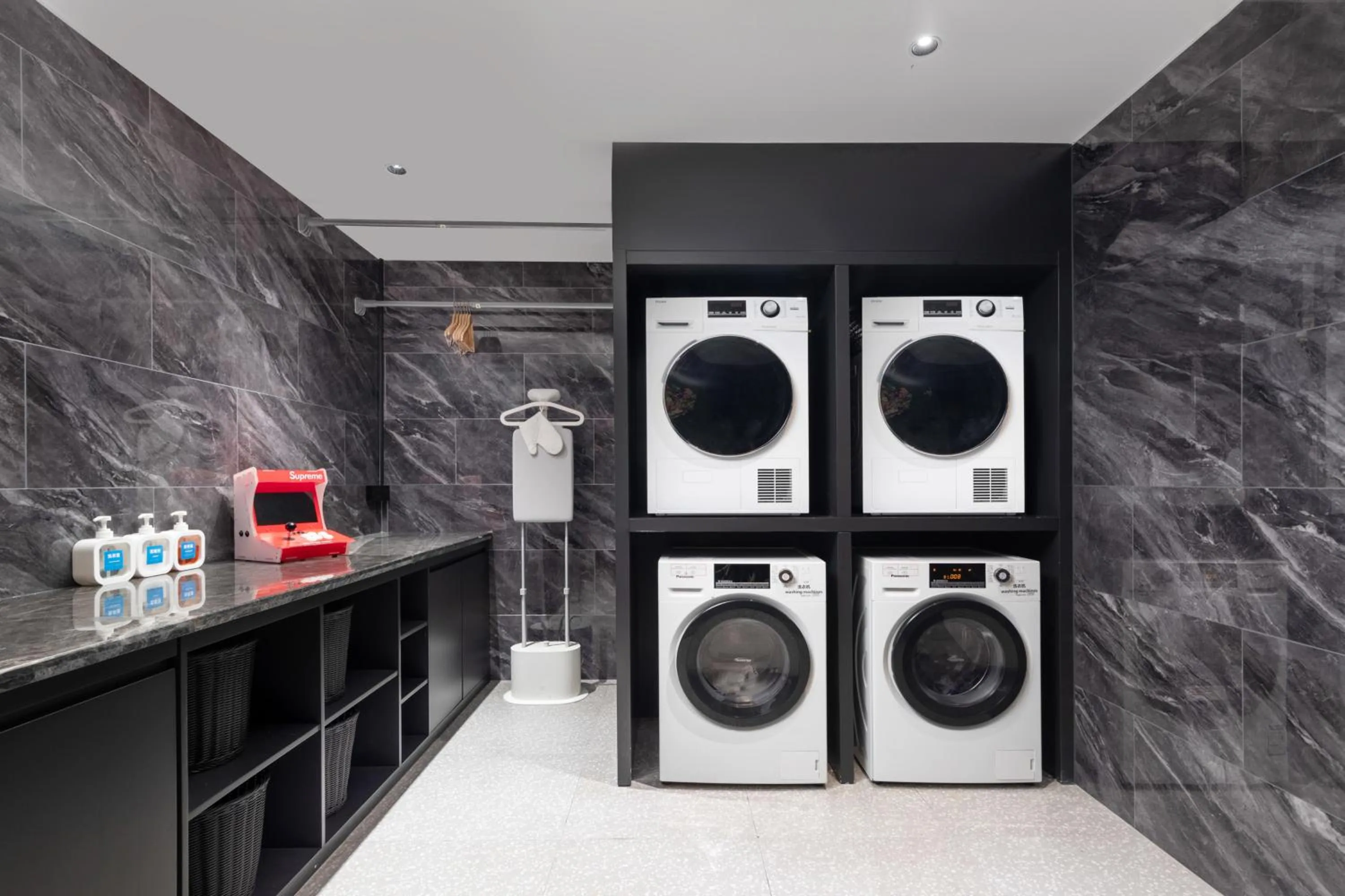 Property building in Echarm PLUS International Hotel Zhujiang New Town Wuyangcun Metro Station Branch- Free Deliver Service to Canton Fair Complex During Canton Fair Period