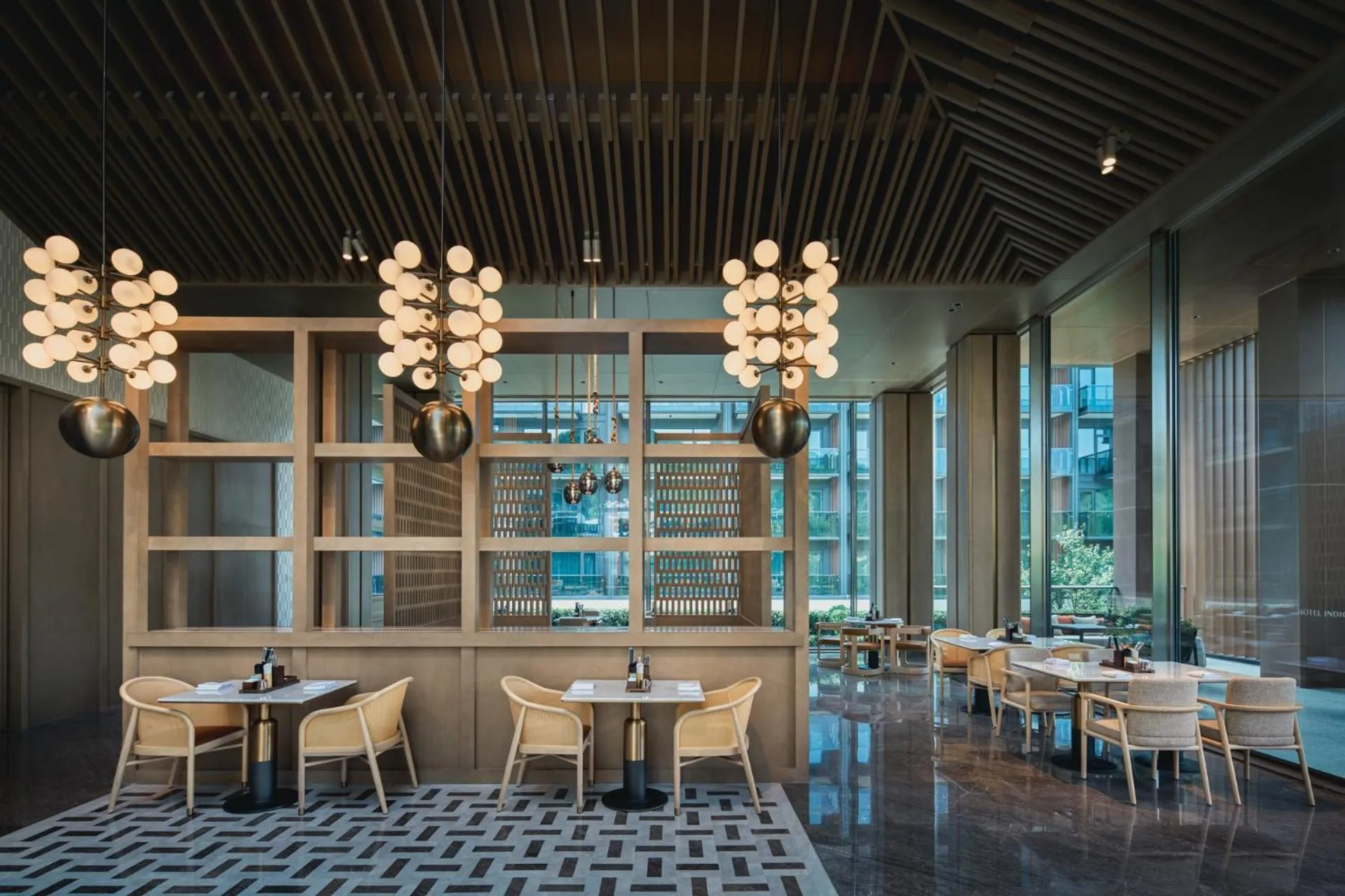 Restaurant/places to eat in Hotel Indigo Hangzhou Tianmushan