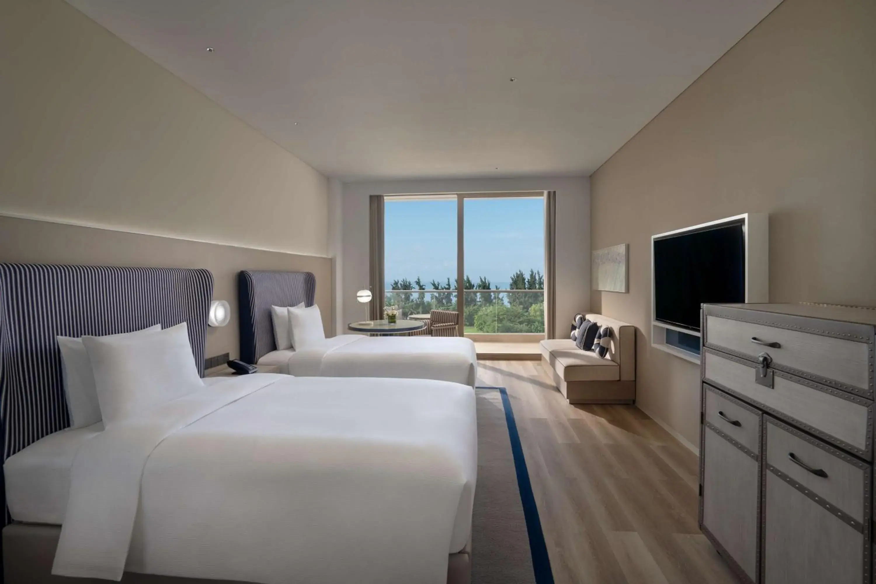 Twin Room in The Mermoon Resort Hainan Tufu Bay, Tapestry By Hilton Twin Room in The Mermoon Resort Hainan Tufu Bay, Tapestry By Hilton