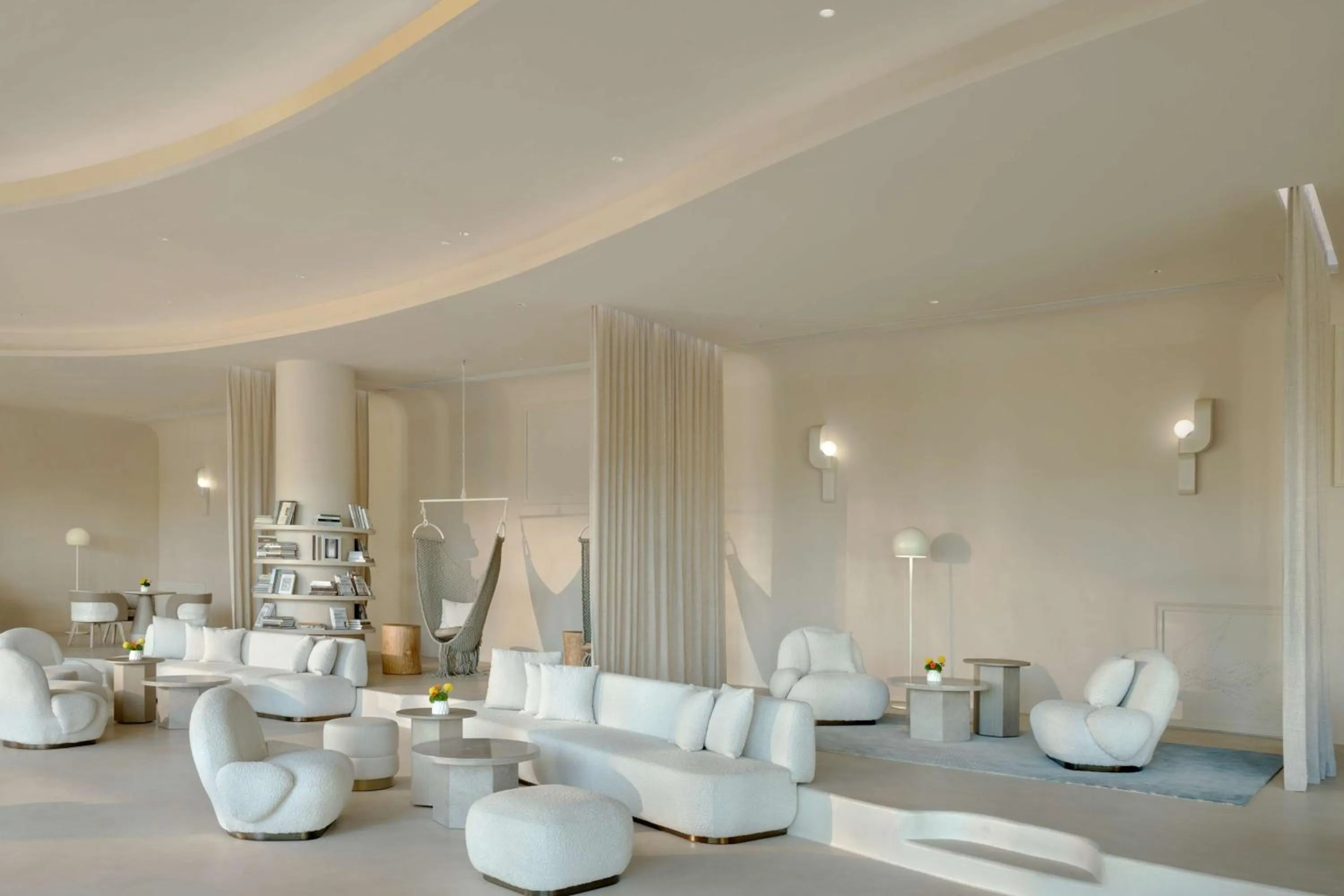 Lobby or reception in The Mermoon Resort Hainan Tufu Bay, Tapestry By Hilton