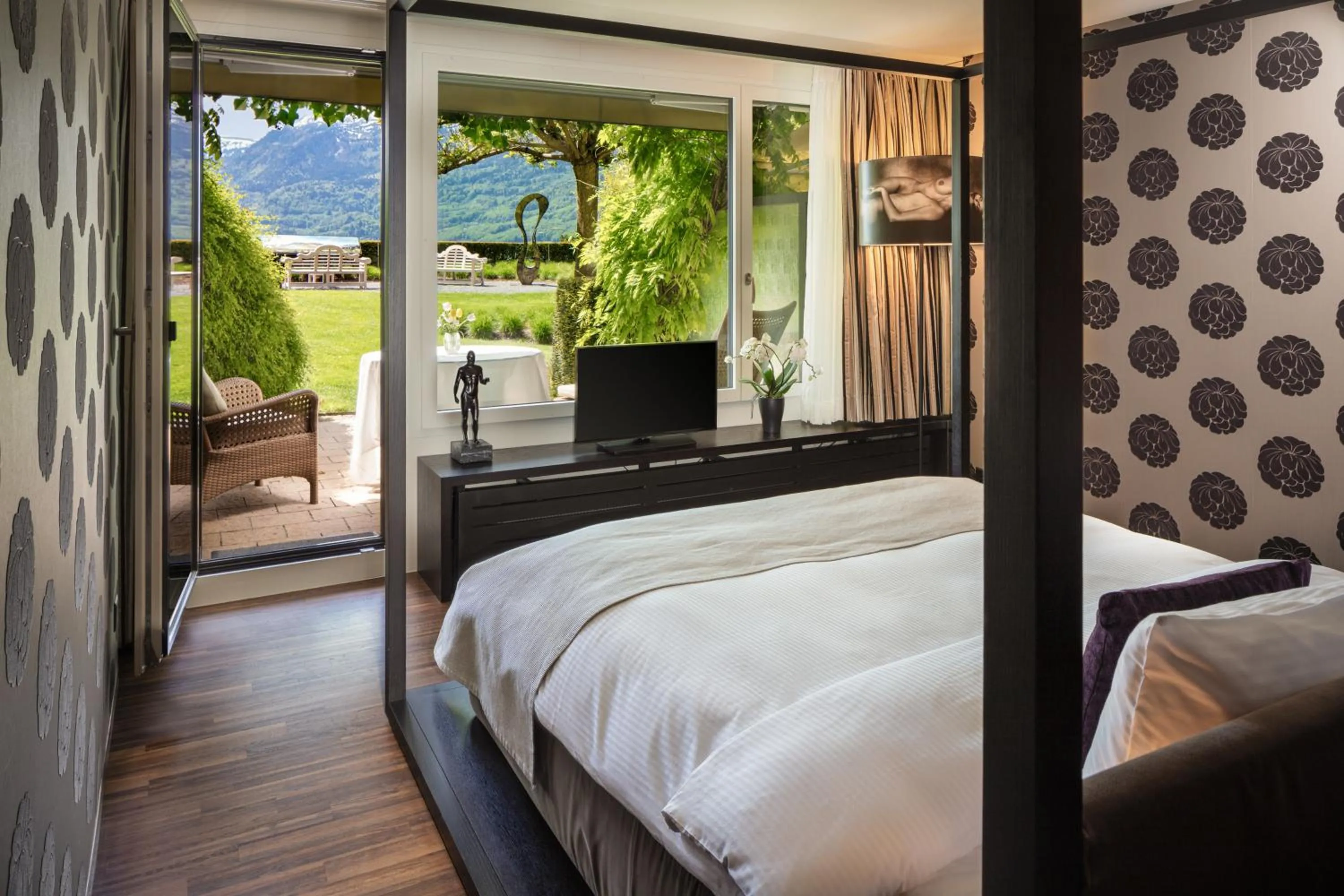 Staff, Bed in Park Hotel Sonnenhof - Relais & Châteaux