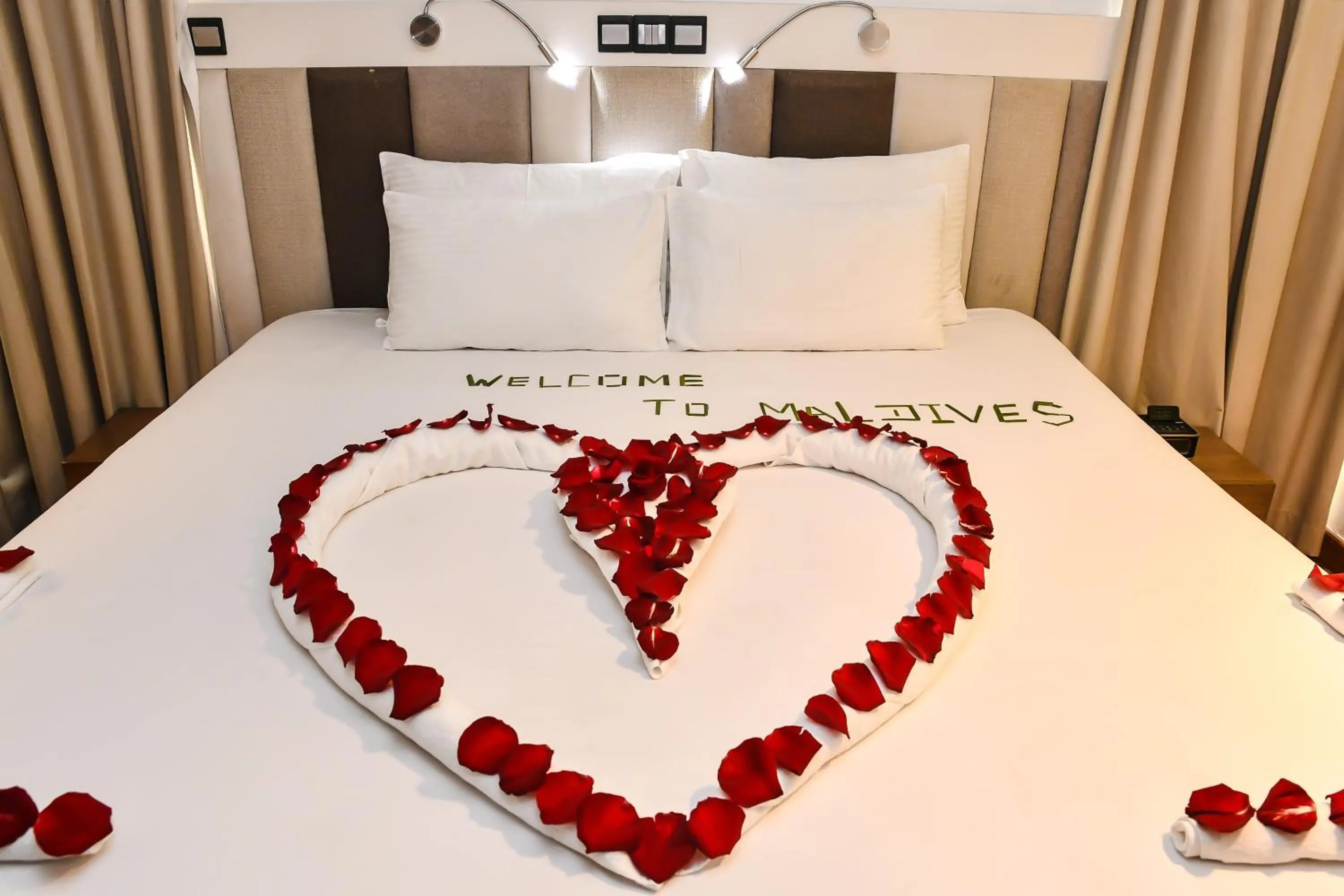 Bed in Beehive Premier