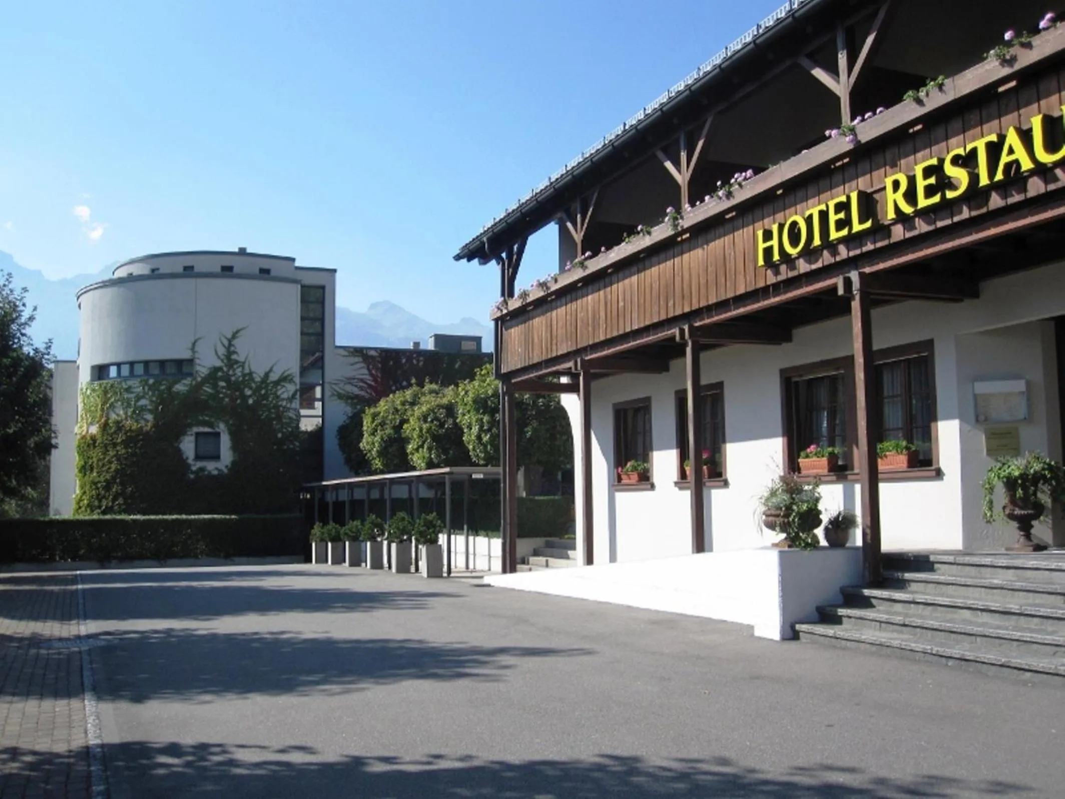 Facade/entrance in Hotel Schatzmann