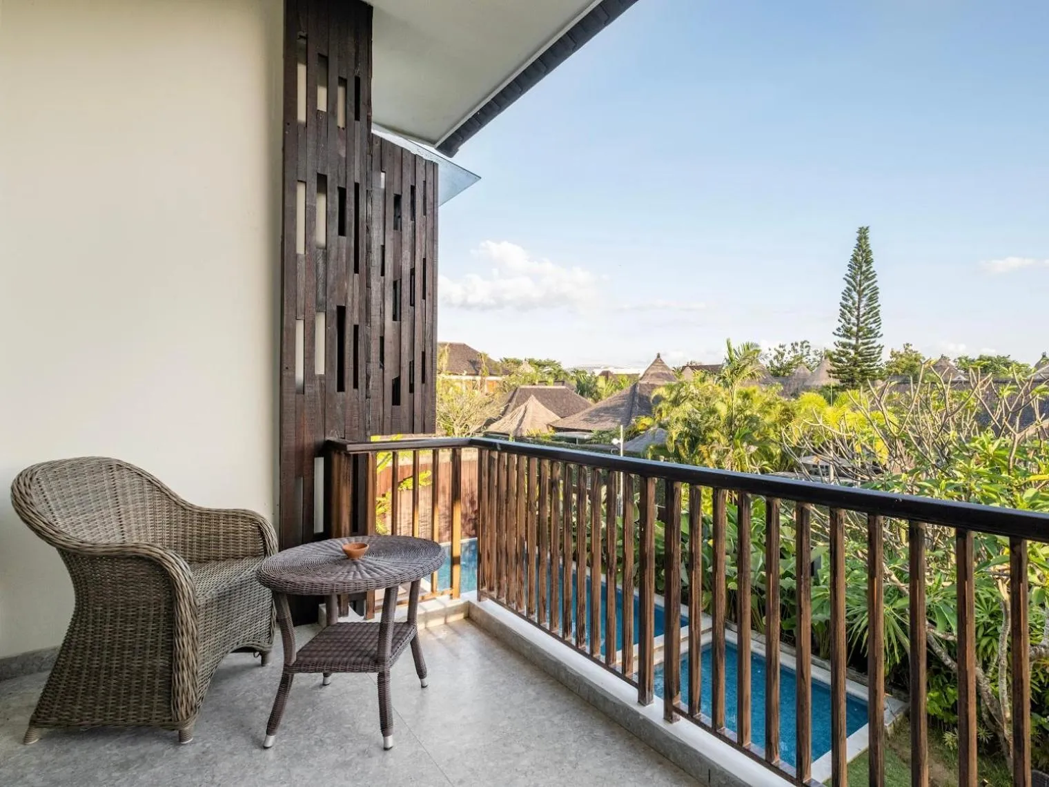 Balcony/Terrace in Cove Tevana