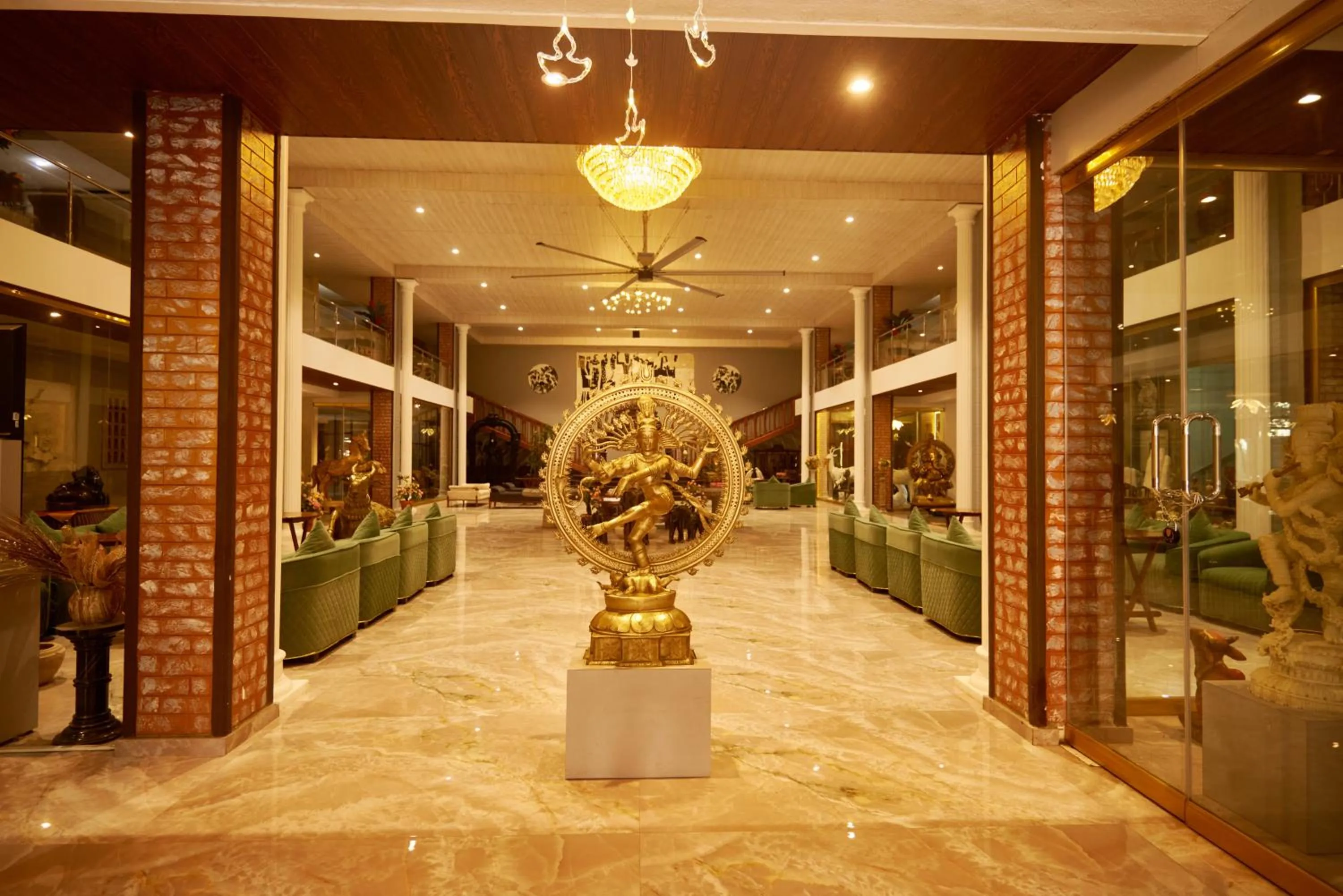 Lobby or reception in Hotel Sai Palkhi Niwara