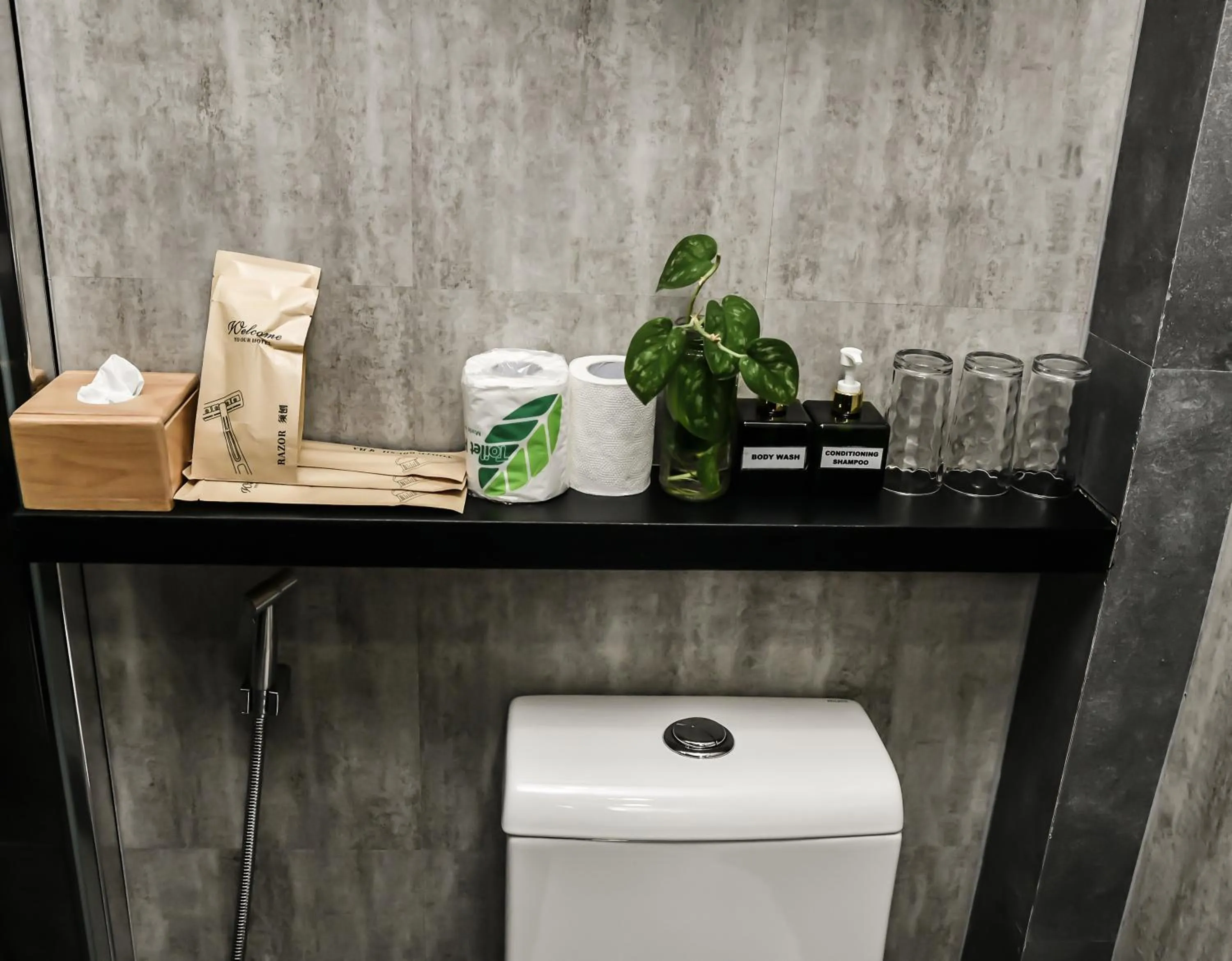 Shower in The Hive Beach