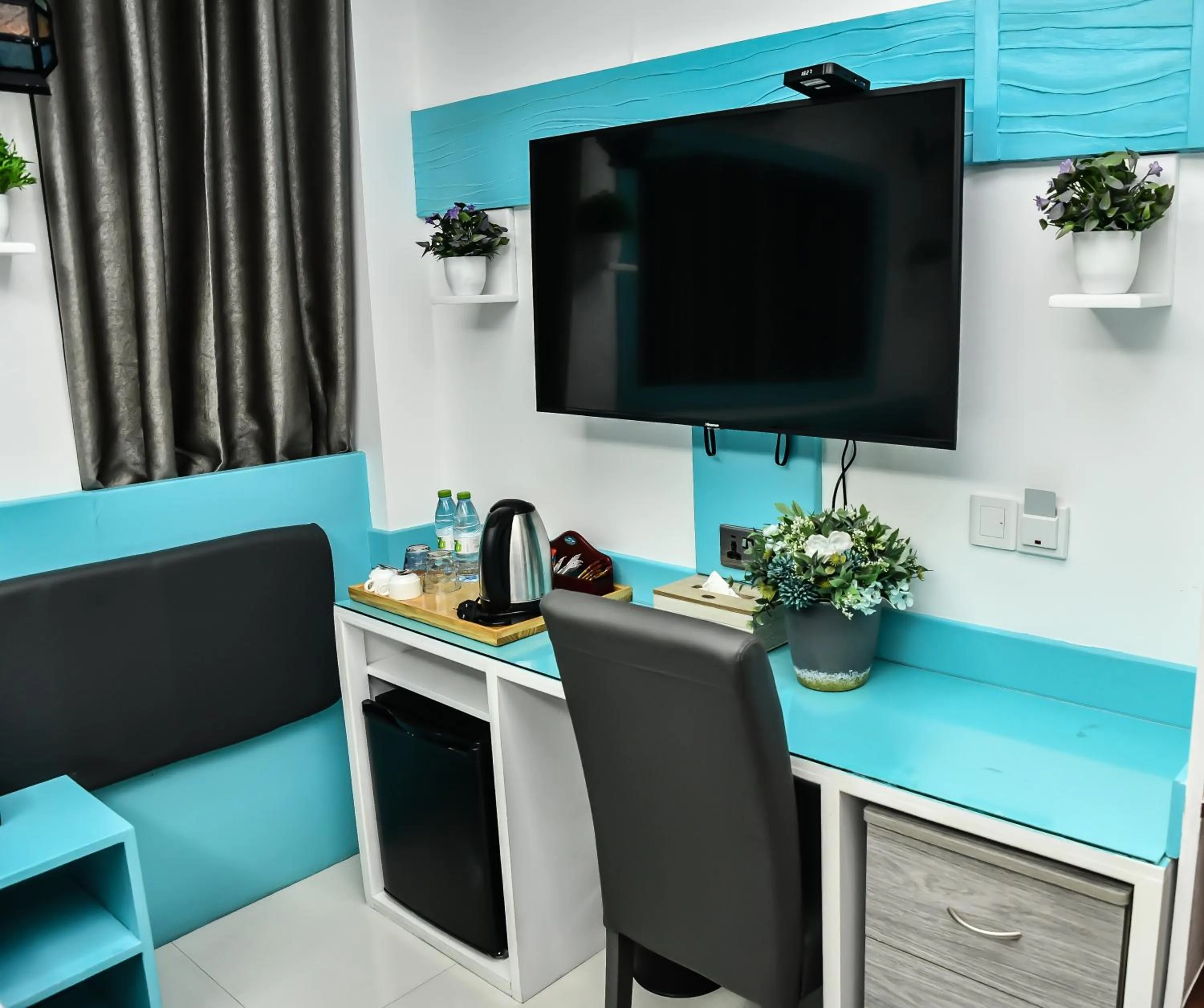 TV and multimedia in The Hive Beach