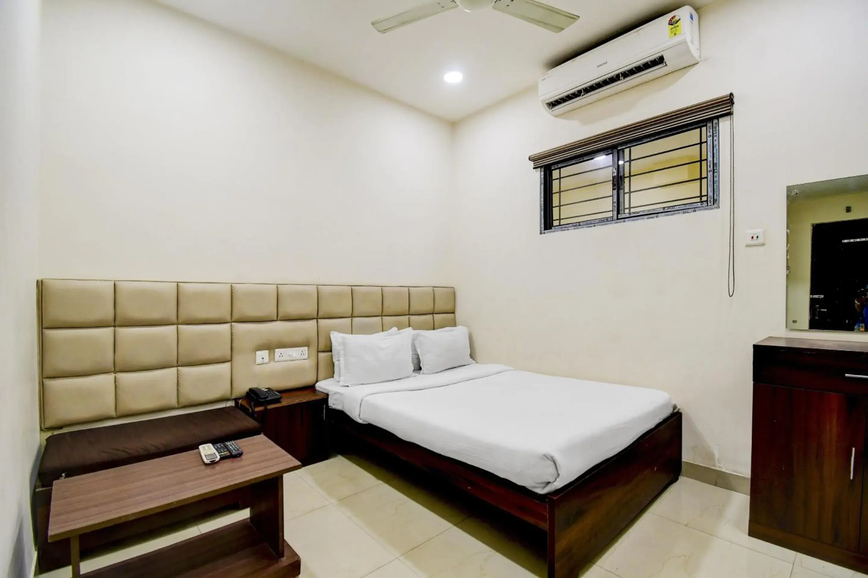 Standard Double Room - single occupancy in Hotel O Kyd Guest House Standard Double Room - single occupancy in Hotel O Kyd Guest House