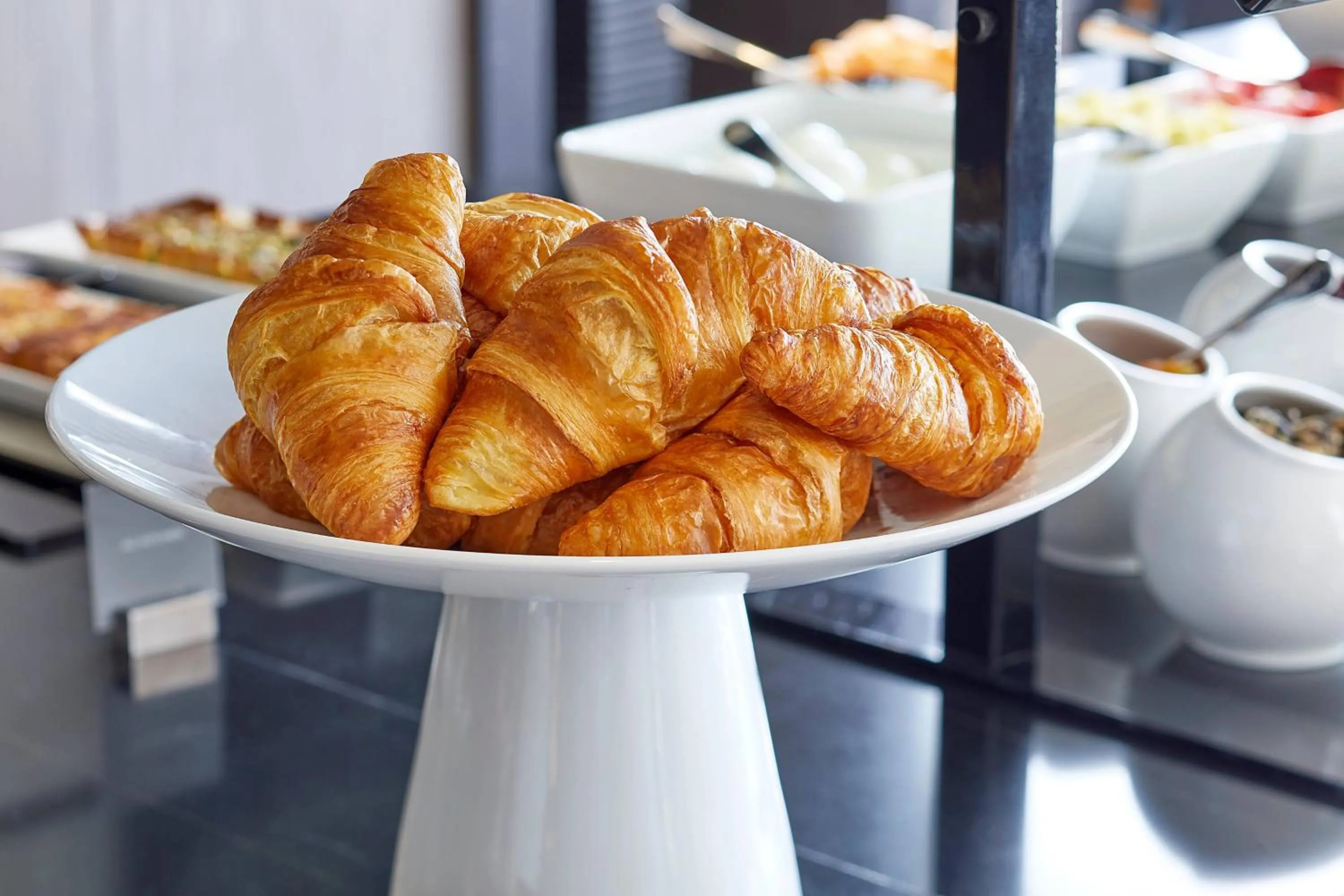 Kitchen or kitchenette in AC Hotel Miami Wynwood