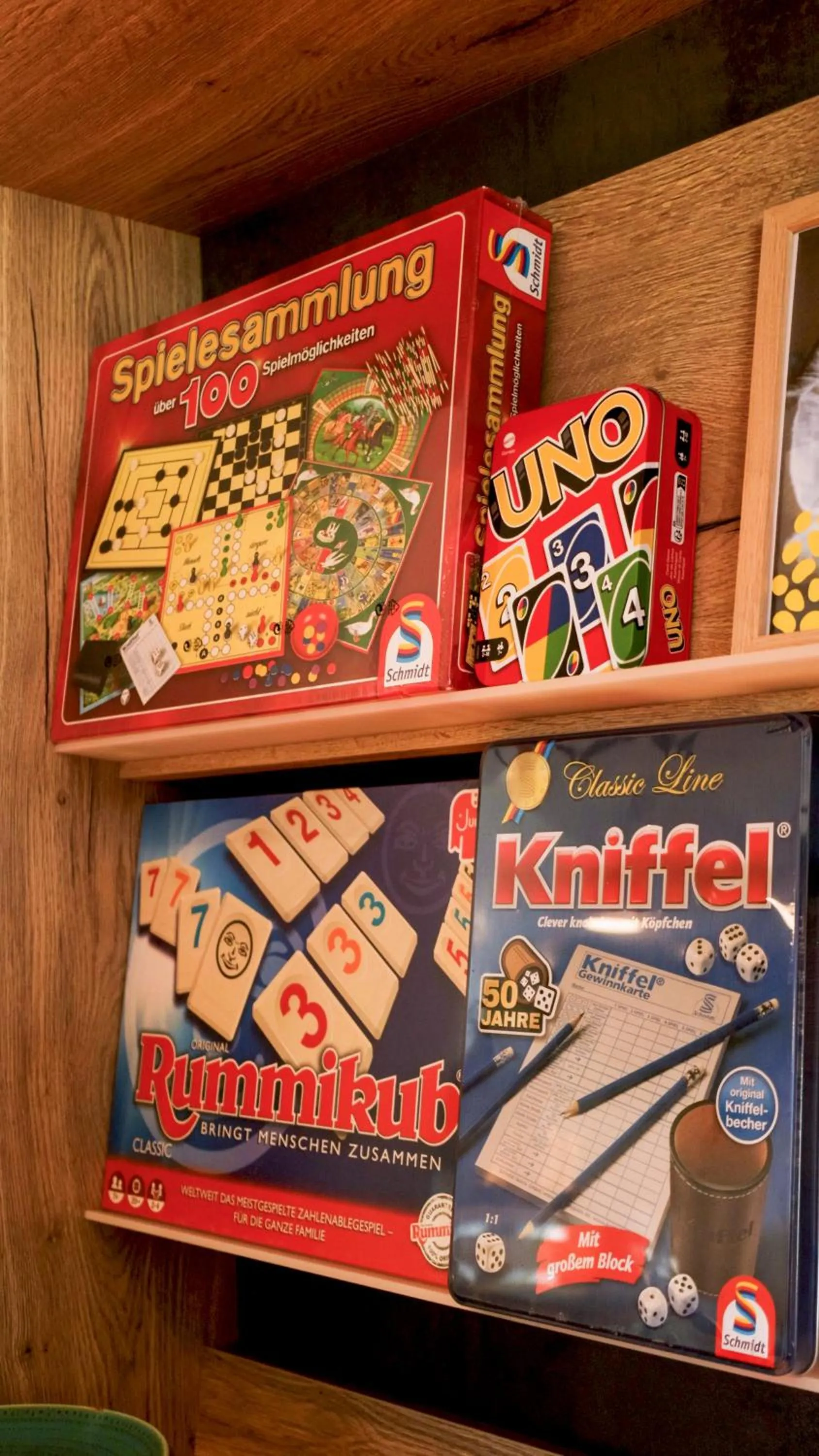 Communal lounge/ TV room in BergBuddies - Übernachtung inklusive kostenlosen Bergbahntickets und vielem mehr