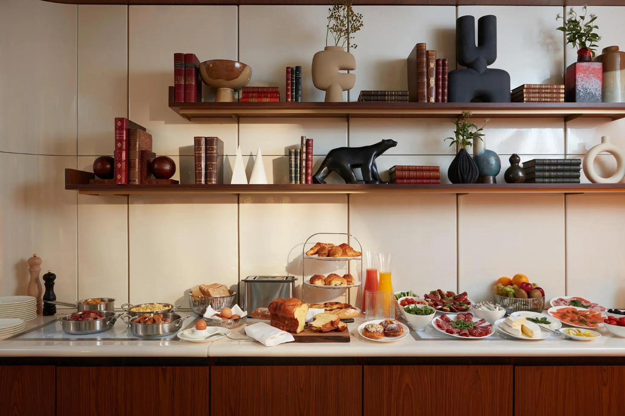 Breakfast in Villa-des-Prés