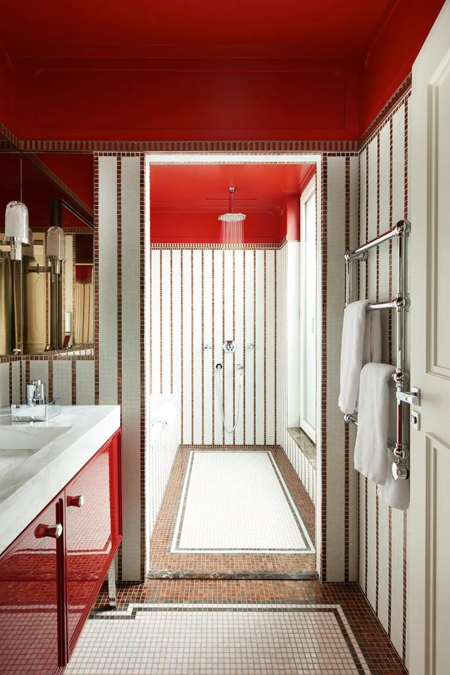 Shower in Villa-des-Prés