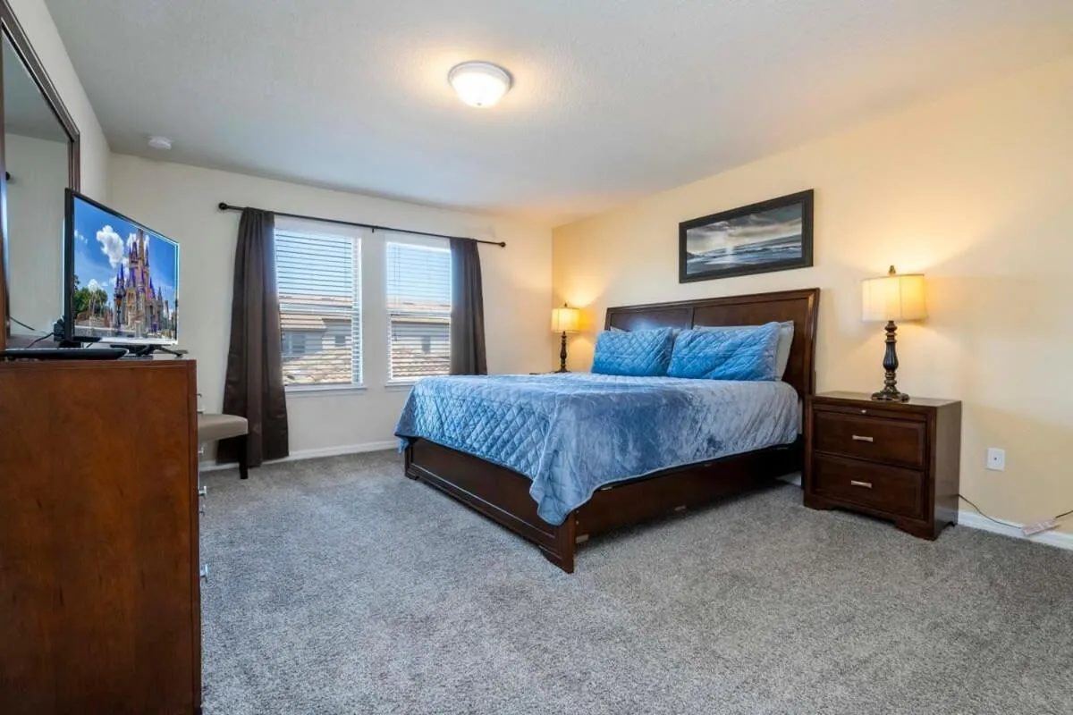 Bed in Stunning 5 Bd w/ Pool Close to Disney @ Windsor Westside 2015