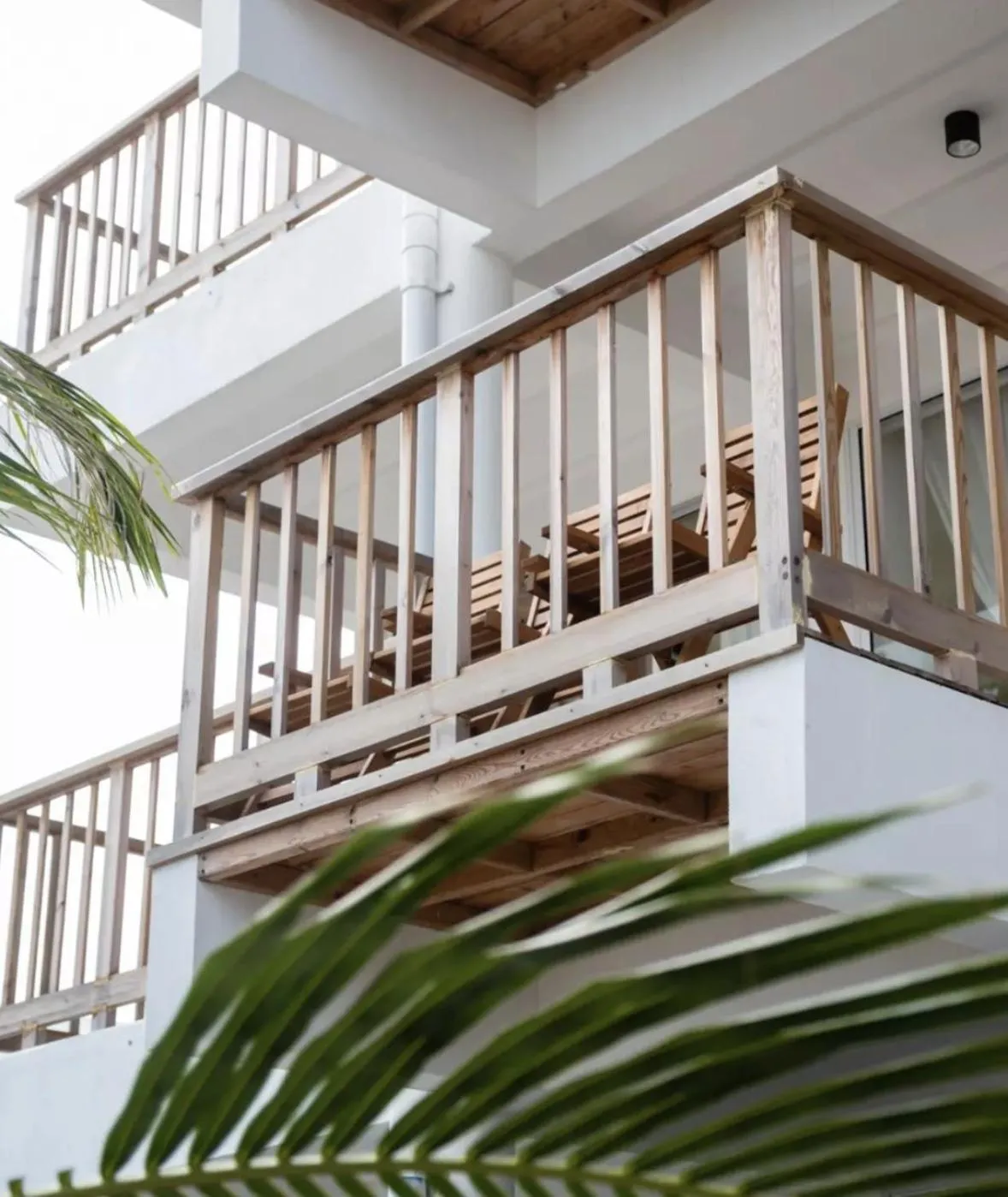 Balcony/Terrace in Si! Coral Inn