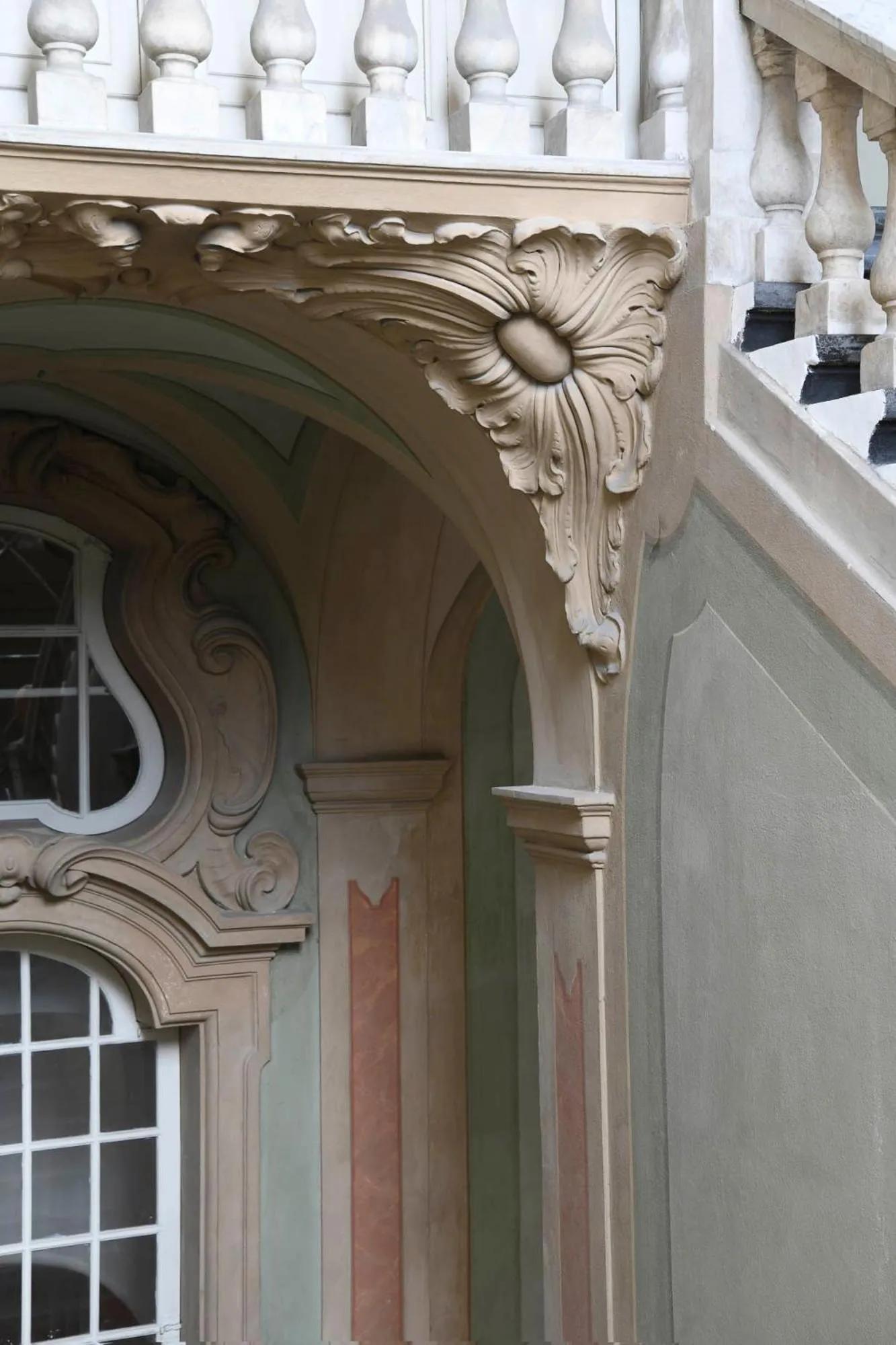 Day in Hotel Palazzo Durazzo Suites