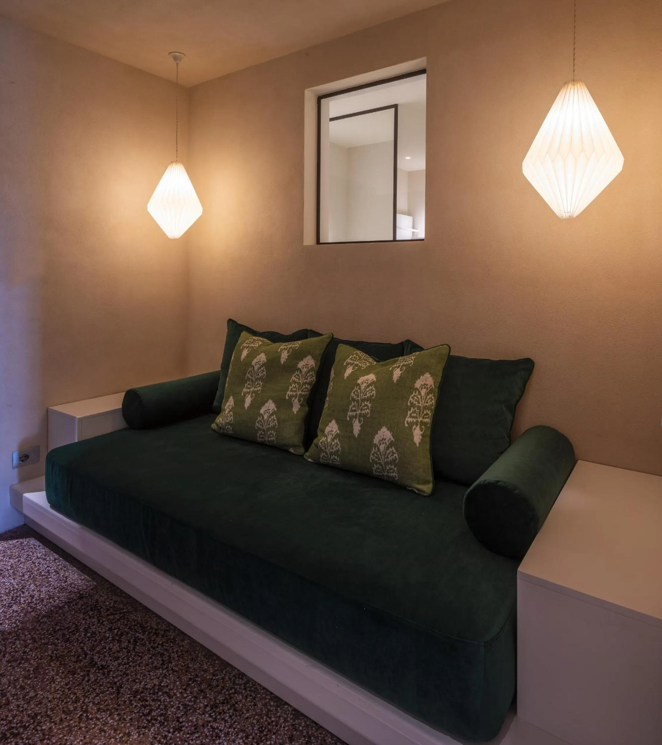 Seating area in Hotel Palazzo Durazzo Suites