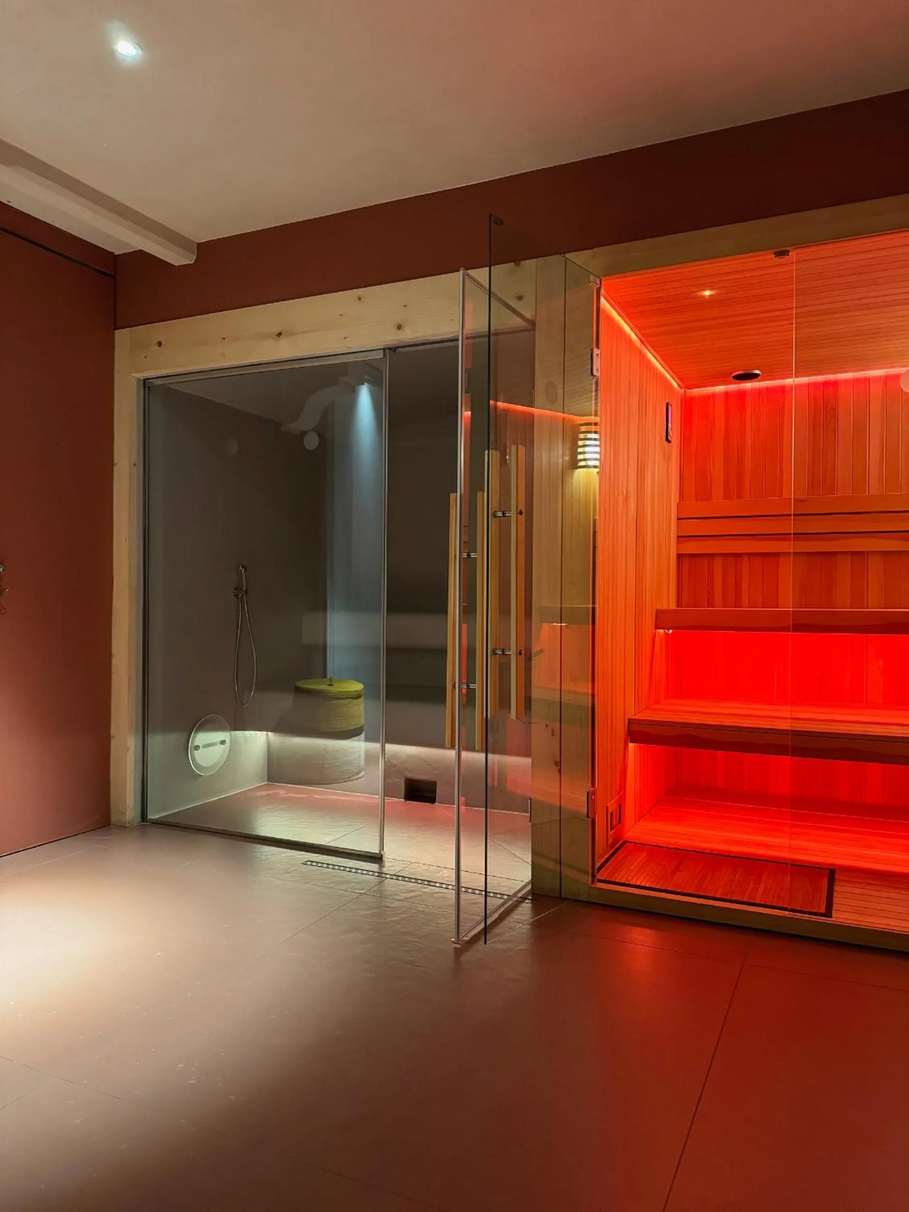 Sauna in Hotel Palazzo Durazzo Suites