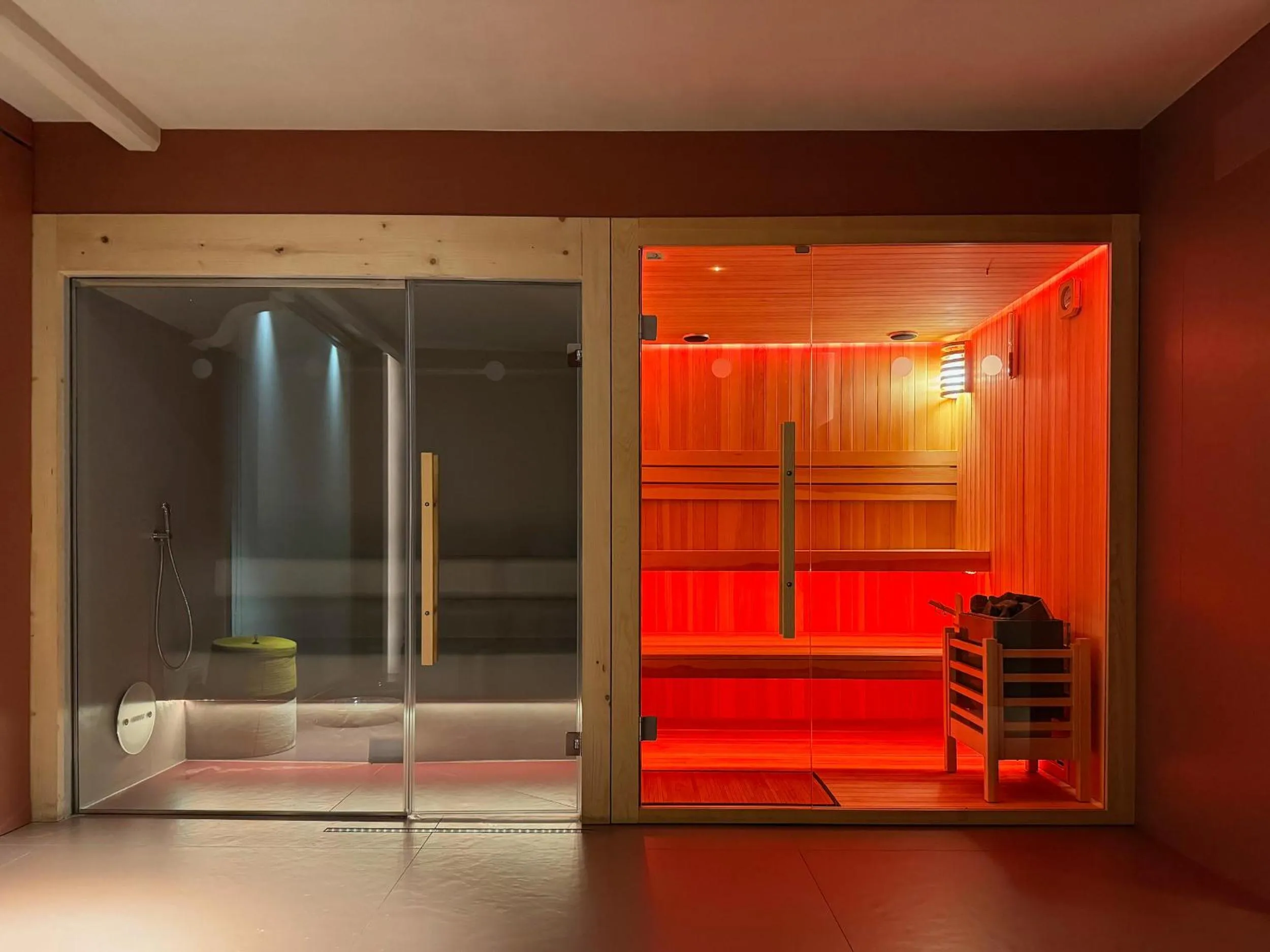 Sauna in Hotel Palazzo Durazzo Suites