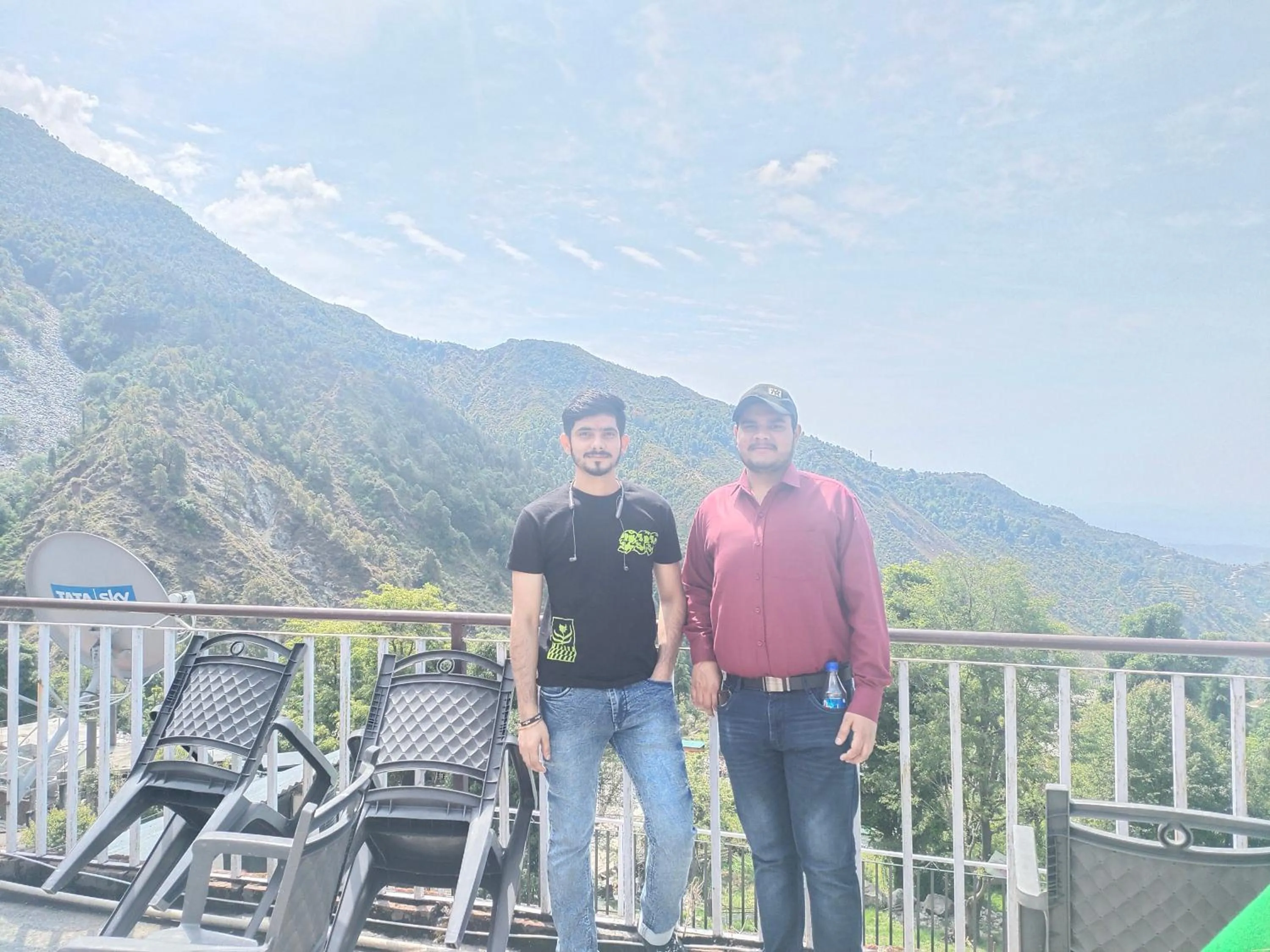 group of guests in RNB Mcleodganj