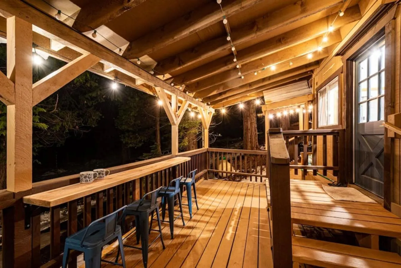 Patio in Sugarpine Trailhead Lodge at Lewis Creek Upper Trailhead just 7 miles from Yosemite